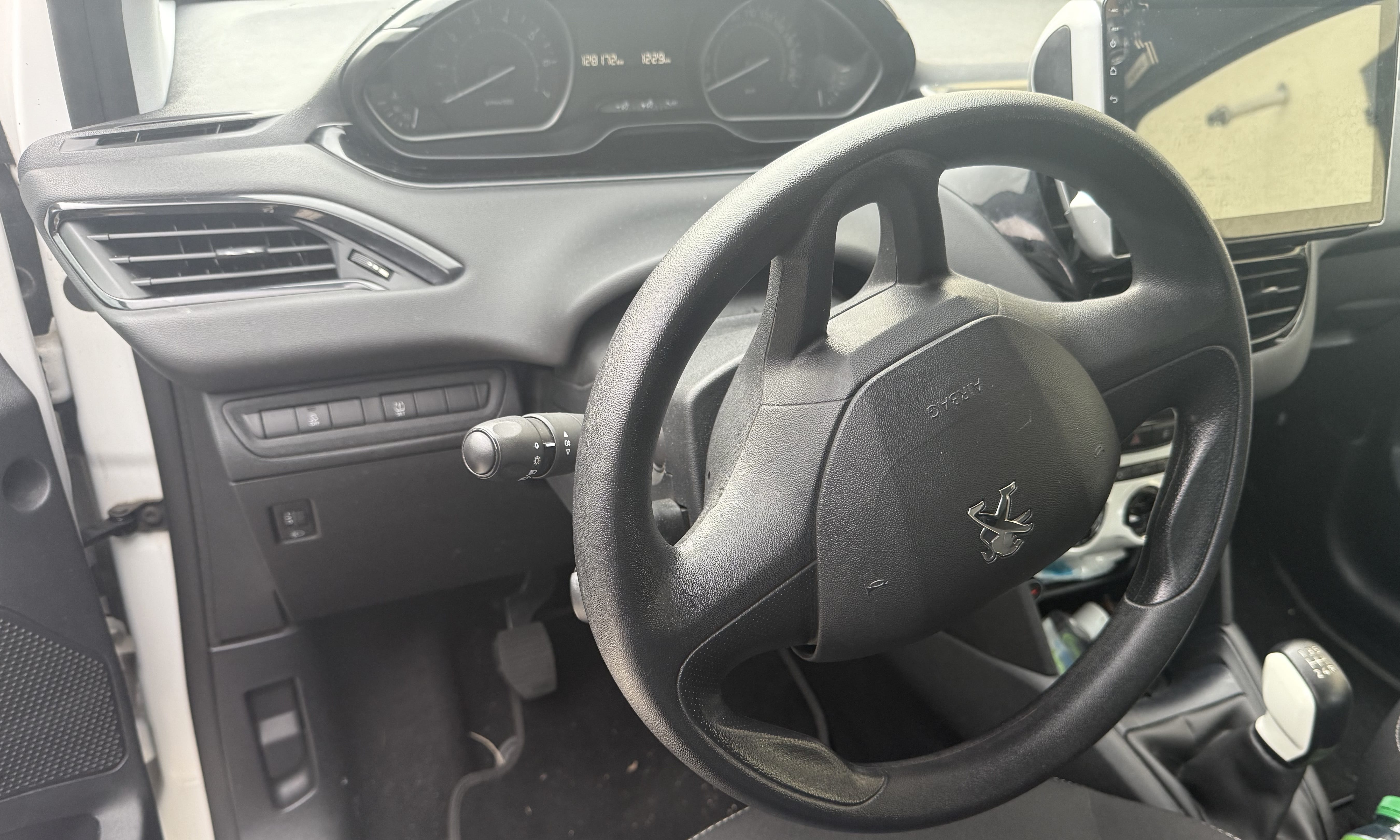 Peugeot 208 avec Régulateur de vitesse