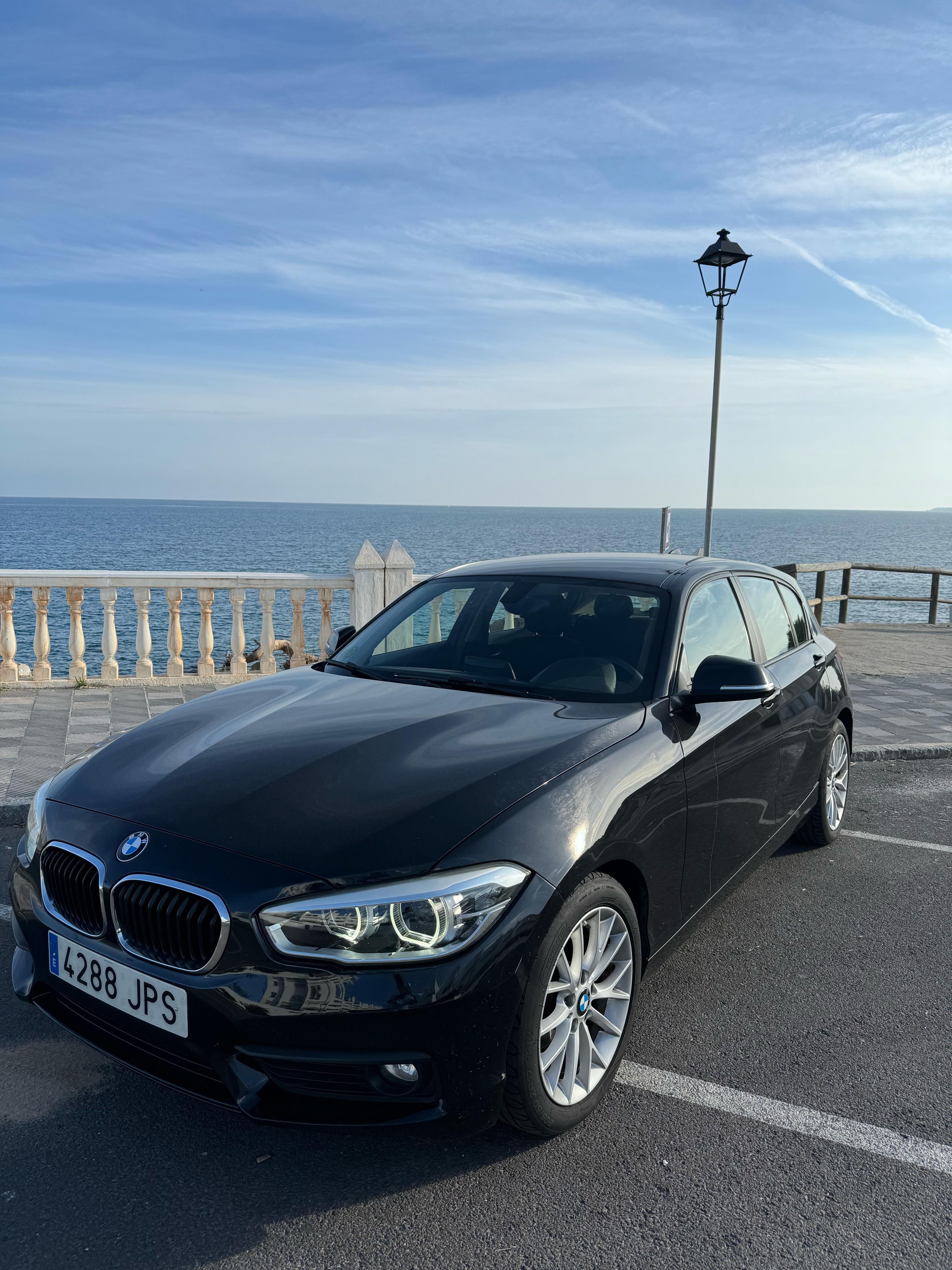 BMW Serie 1 con Audio Bluetooth