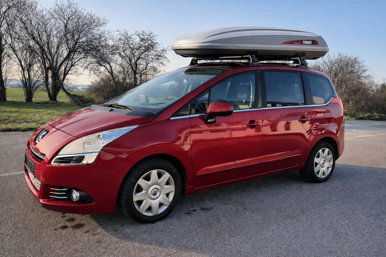 Peugeot 5008, 2015, Diesel, Automatik, 7 Sitze