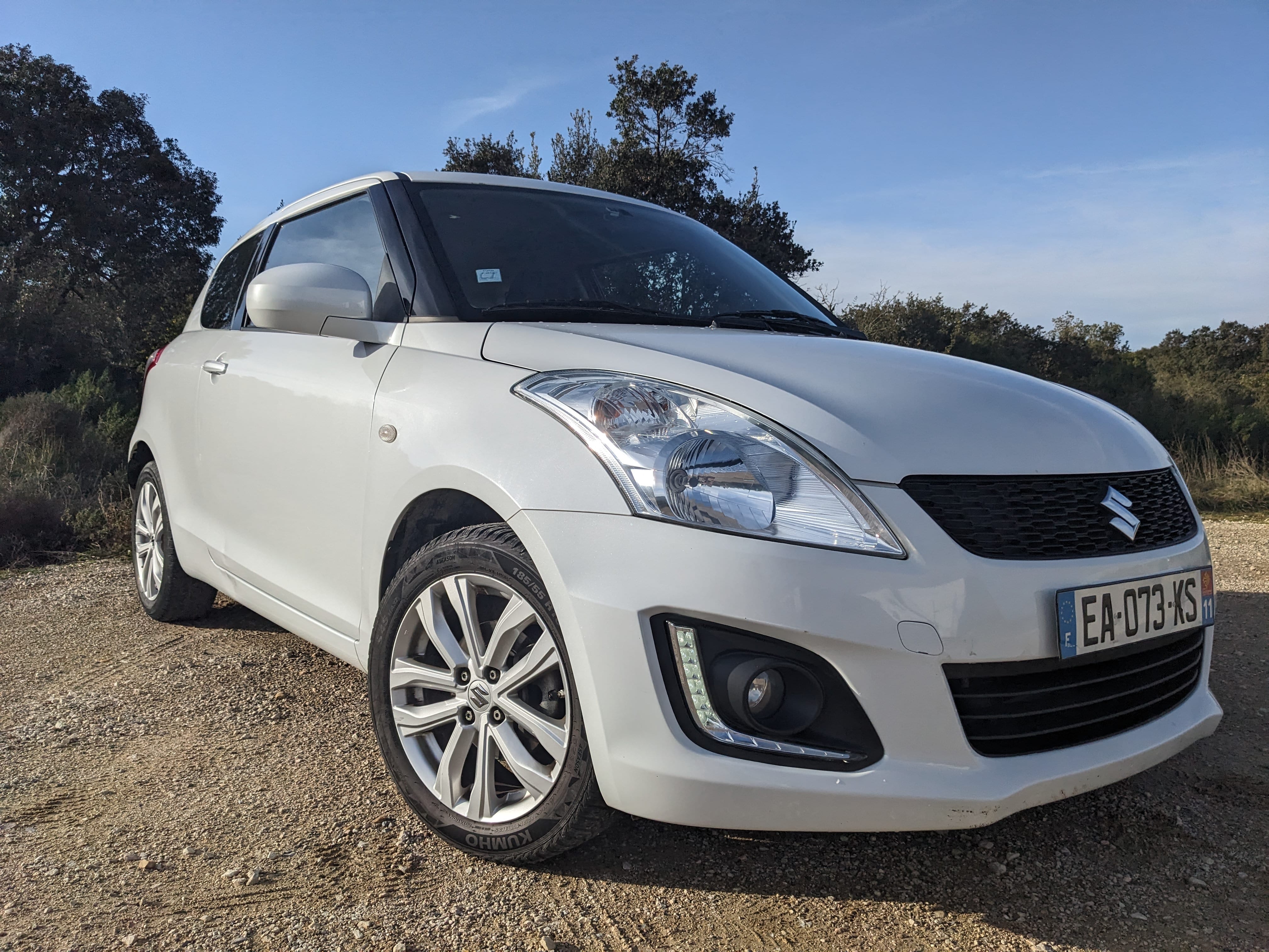 Suzuki Swift, 2016, Essence 95