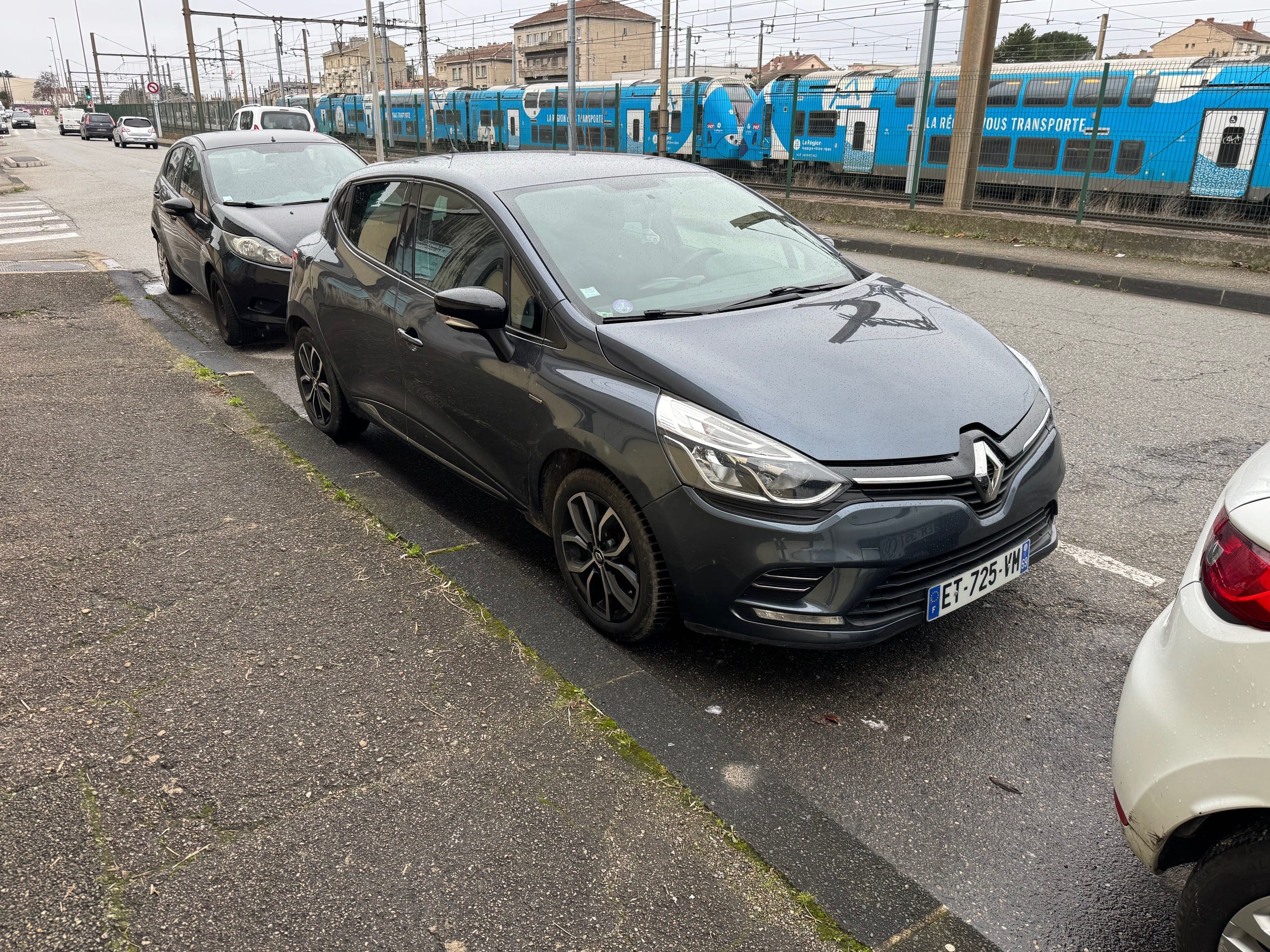 Renault Clio IV 0.9 Tce Limited, 2018, Essence 95