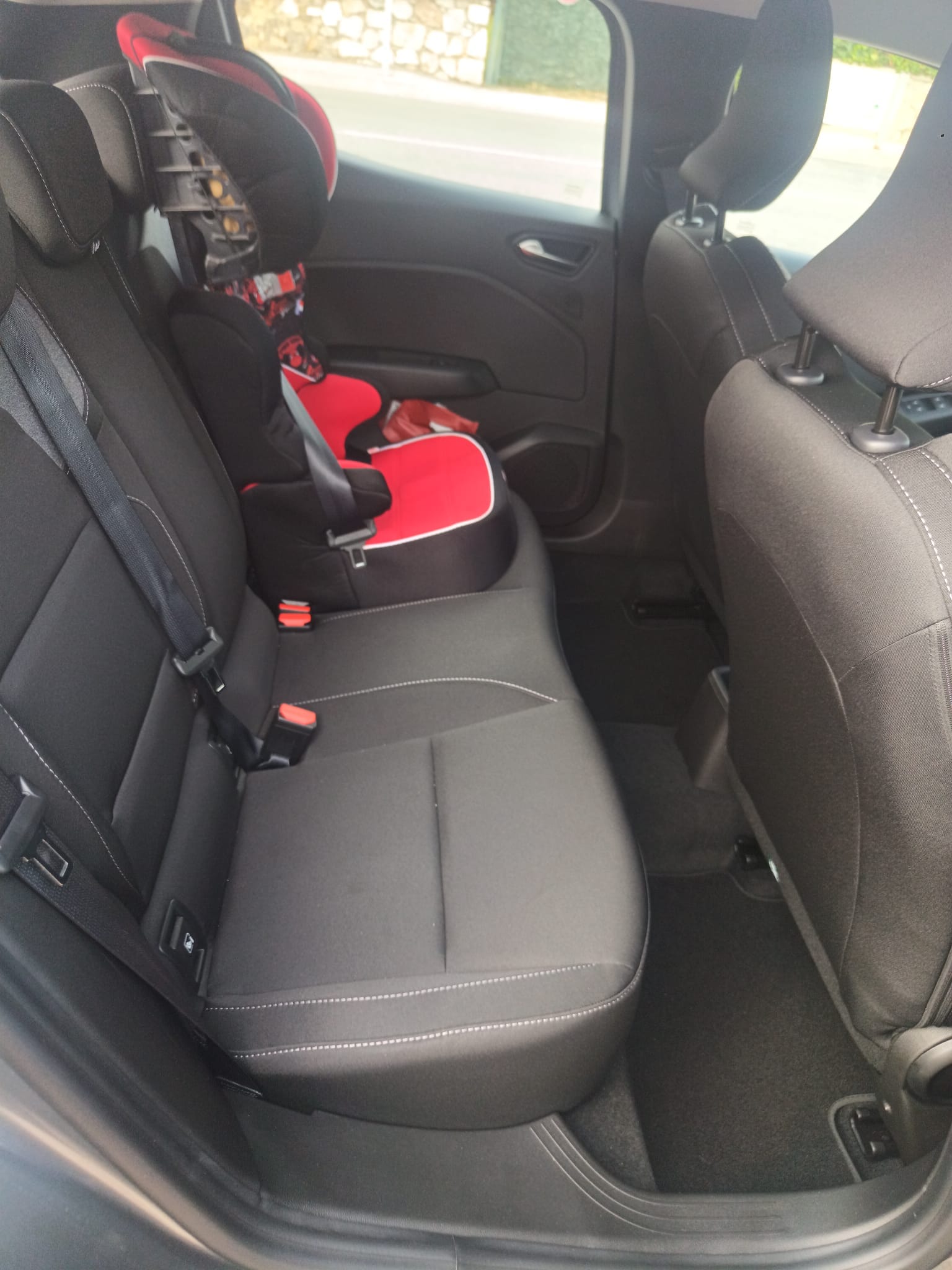 Renault Clio avec Entrée audio / iPod