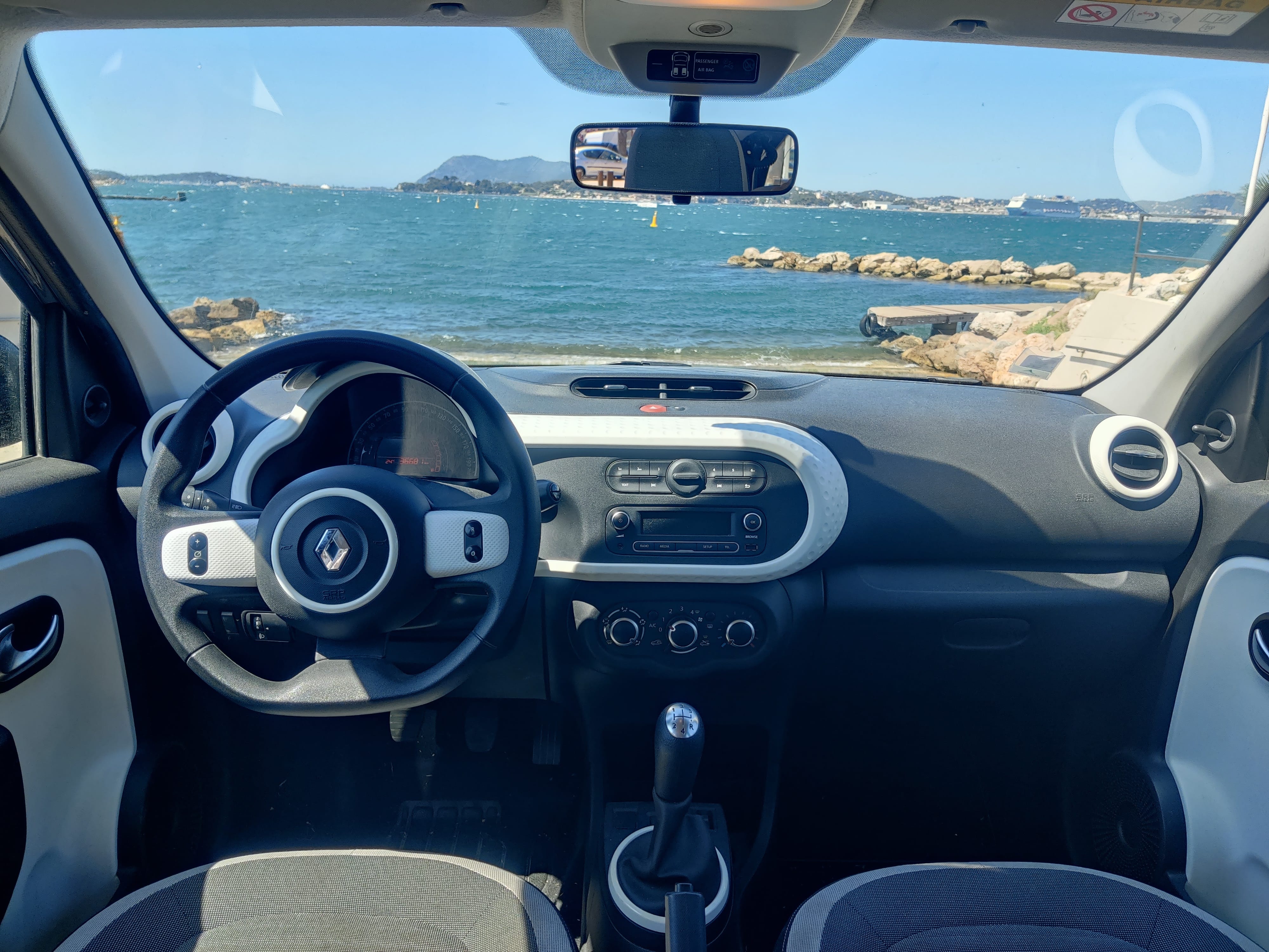 Renault Twingo III avec Régulateur de vitesse