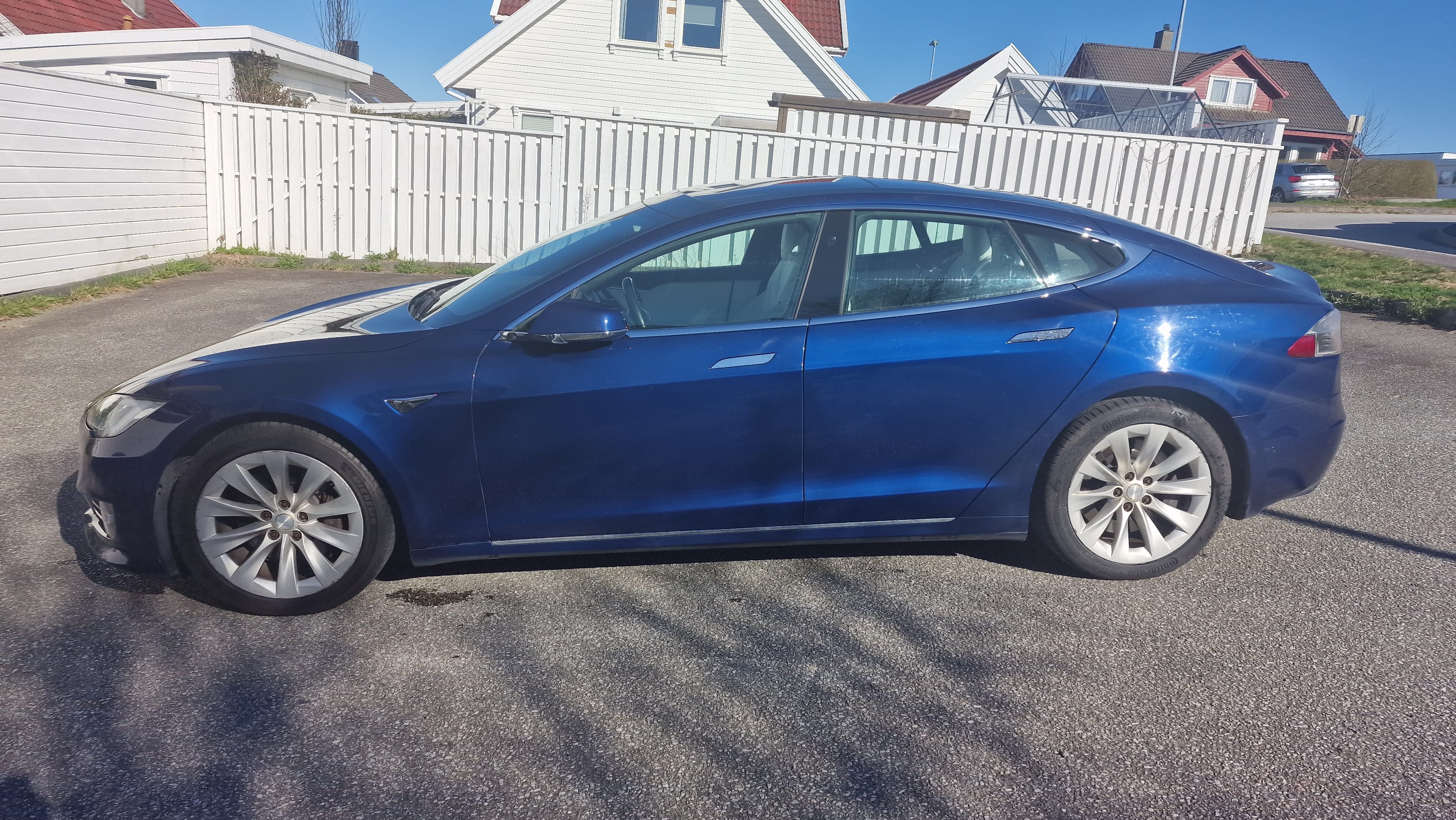 Tesla Model S med Aircondition