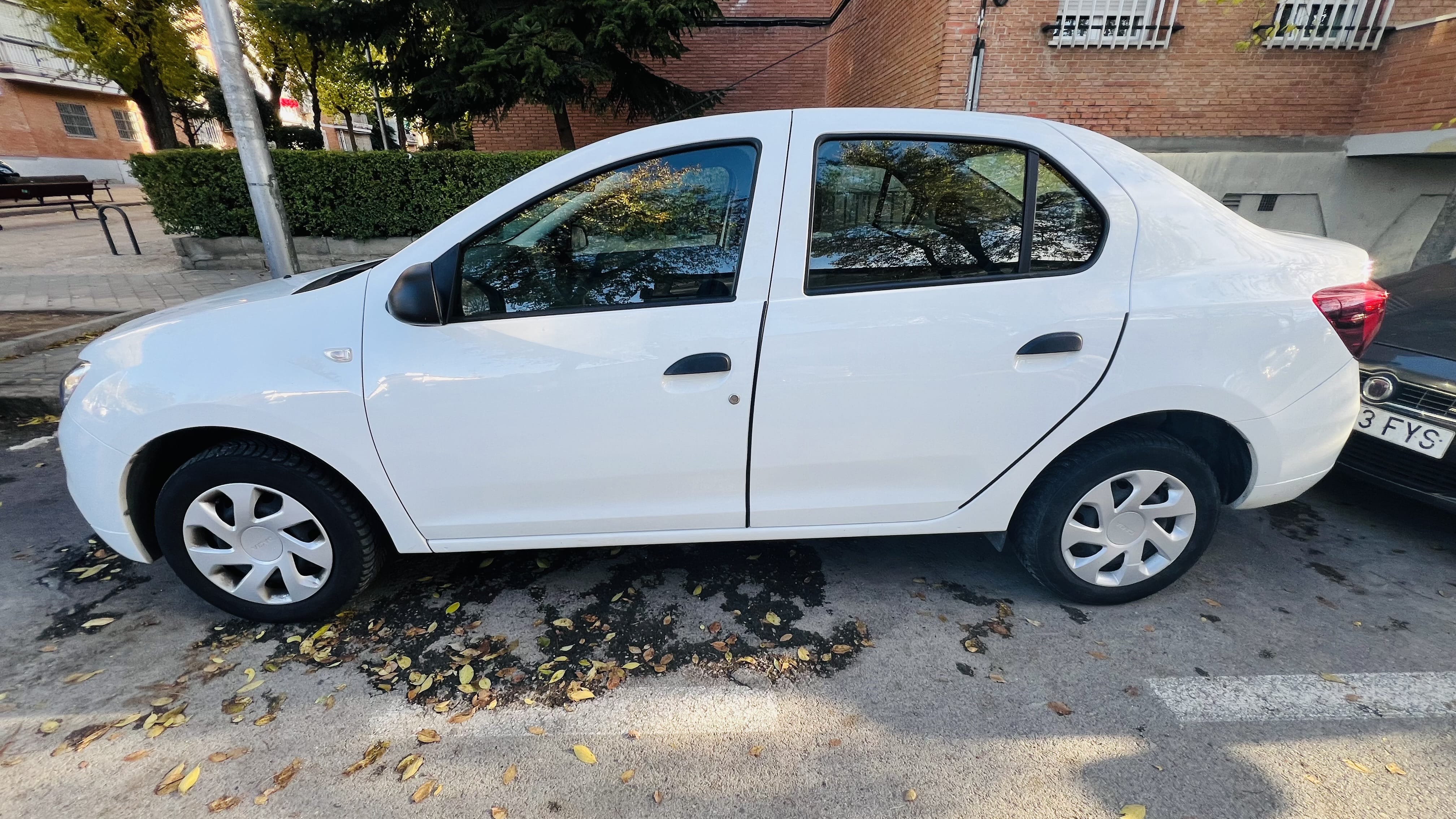 Dacia Logan 1.0 Sce con Aire acondicionado
