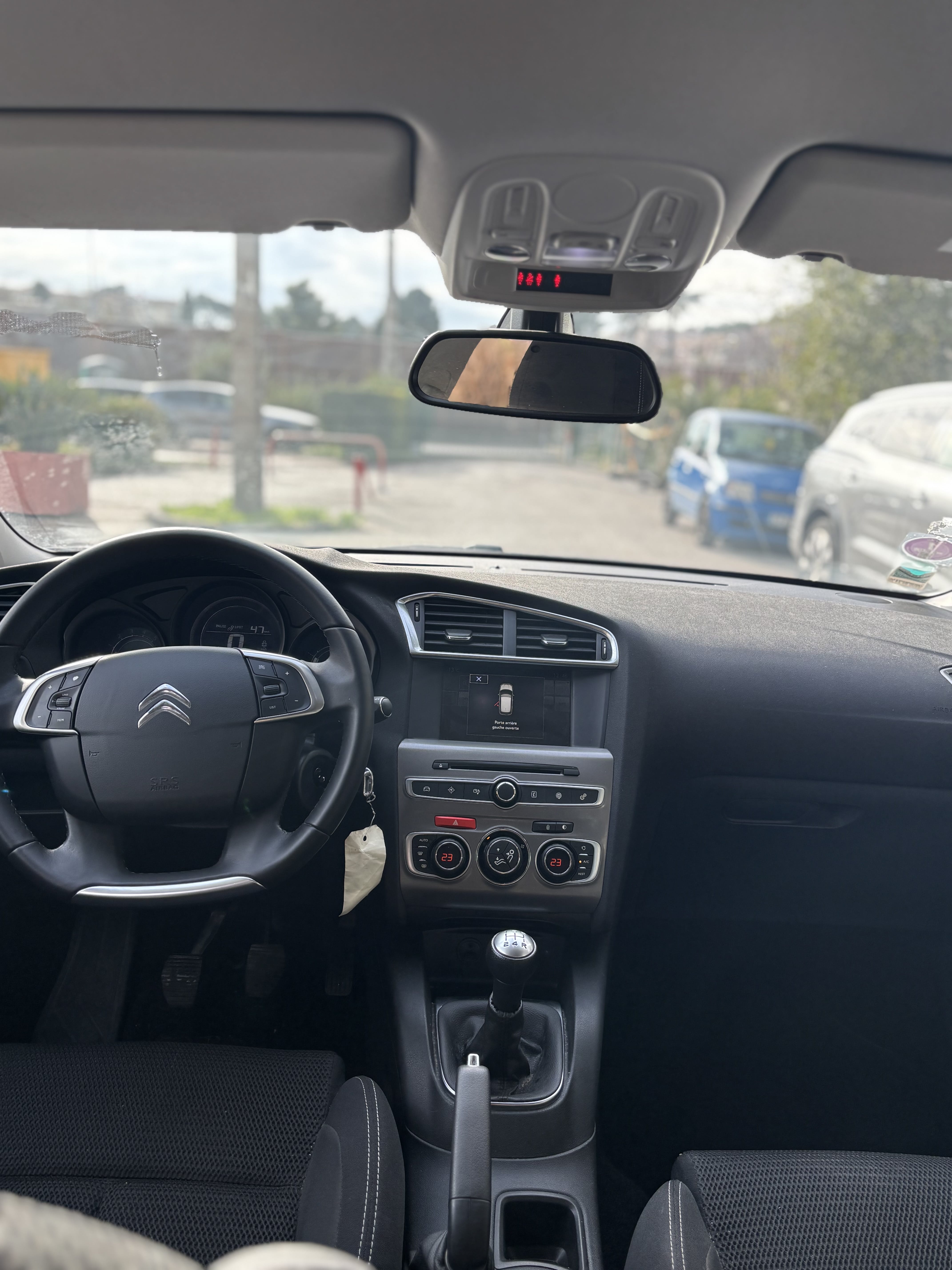Citroen C4 avec GPS
