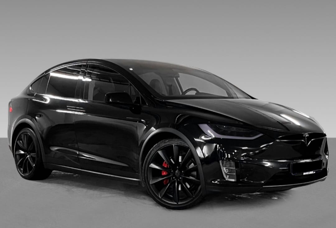 Tesla Model X P100DL med Aircondition