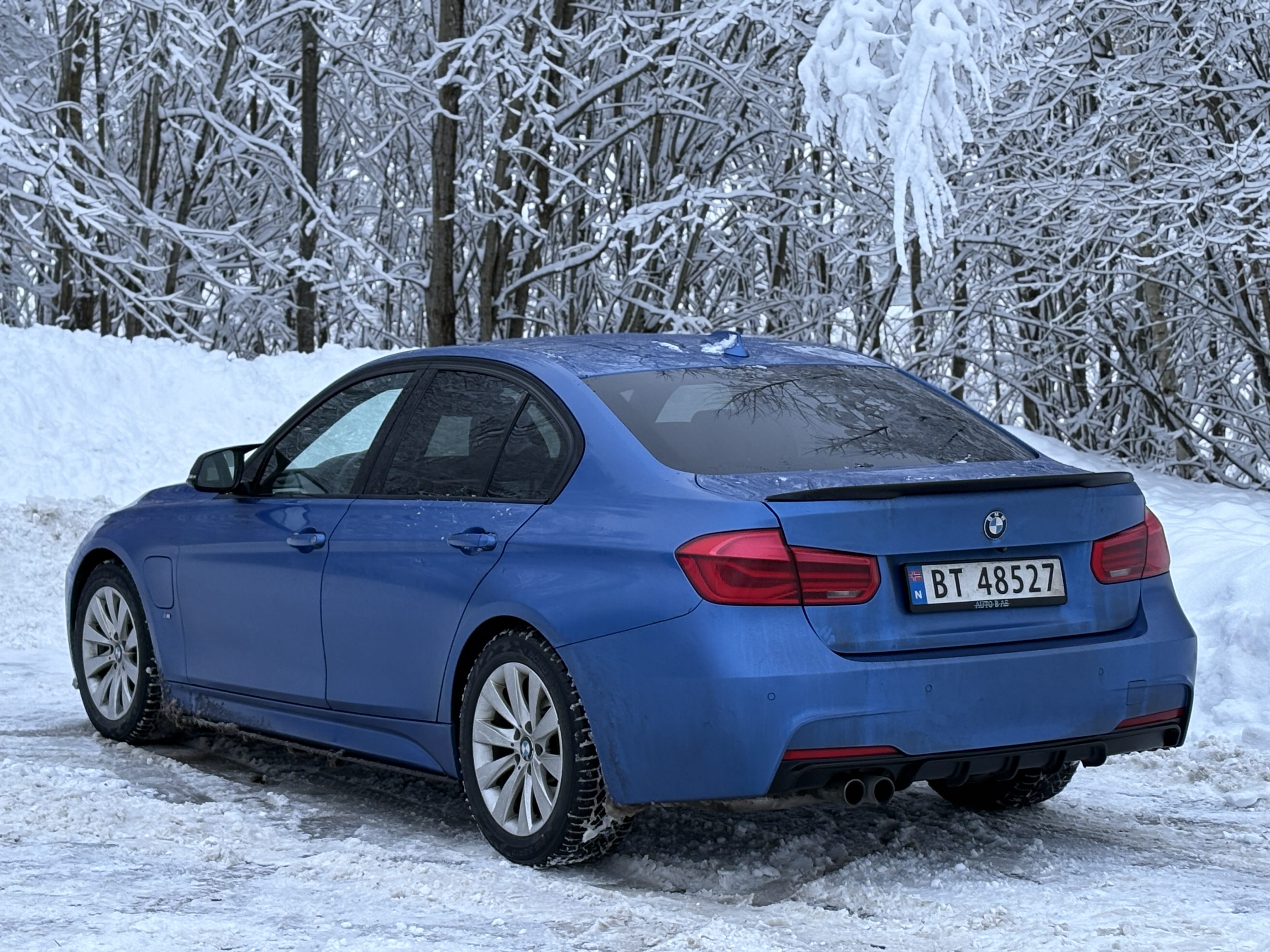 BMW 3-Serie with Cruise control