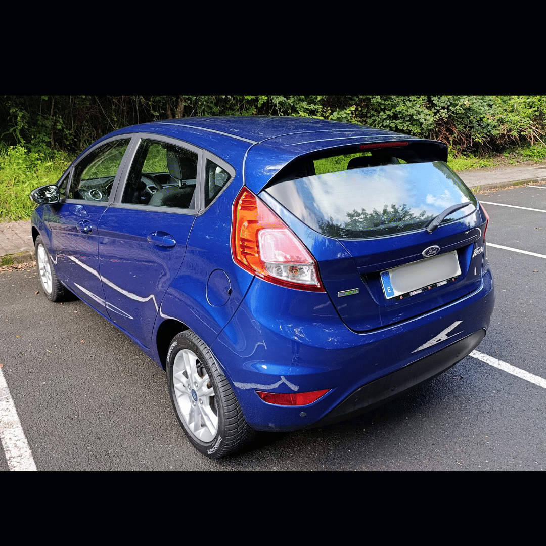 Ford Fiesta Titanium con Control de velocidad