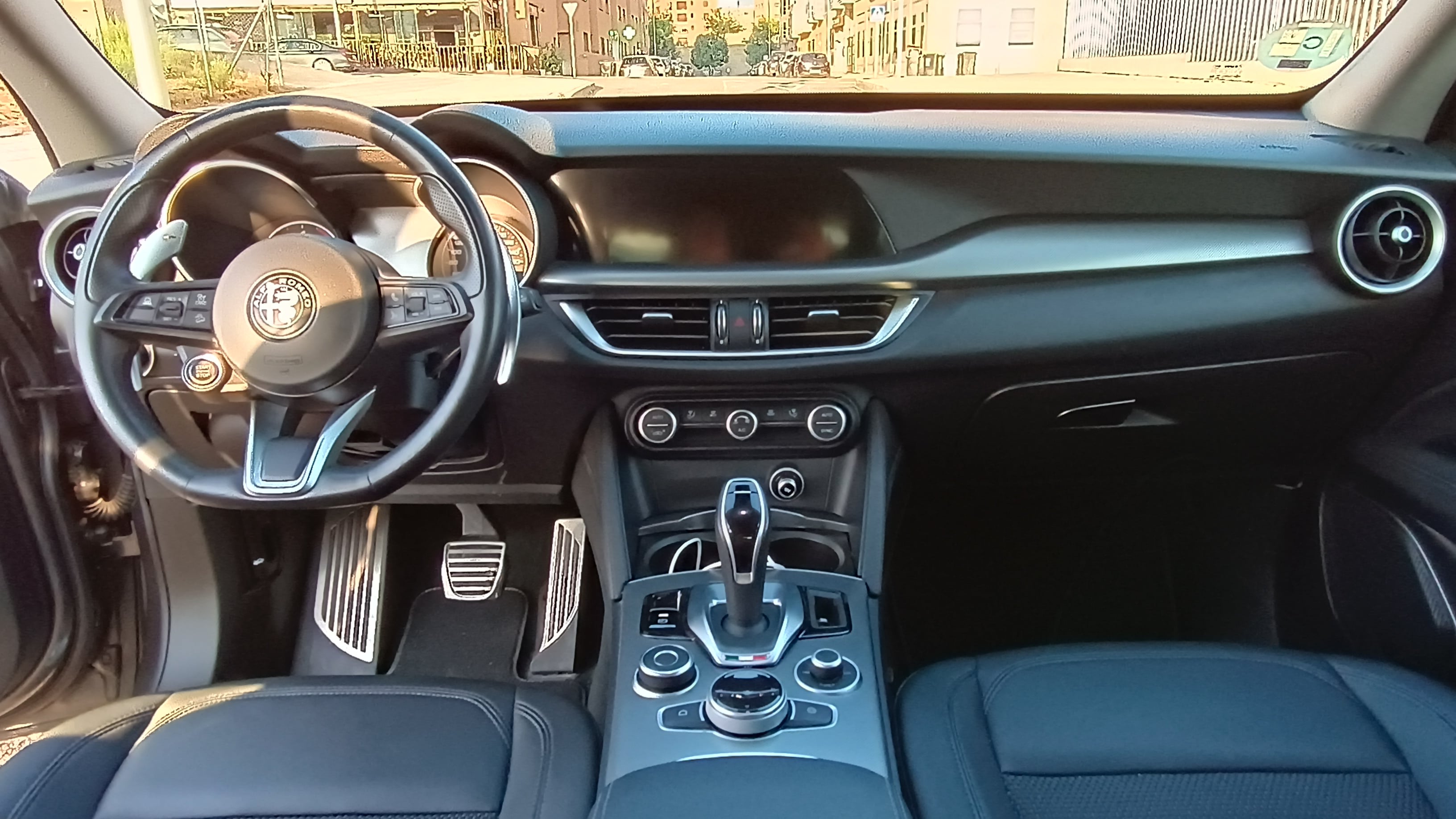 Alfa-Romeo Stelvio Sprint 2.2 190 cv con GPS