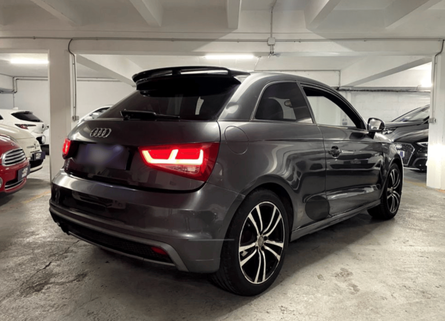 Audi A1 190cv s line avec Climatisation