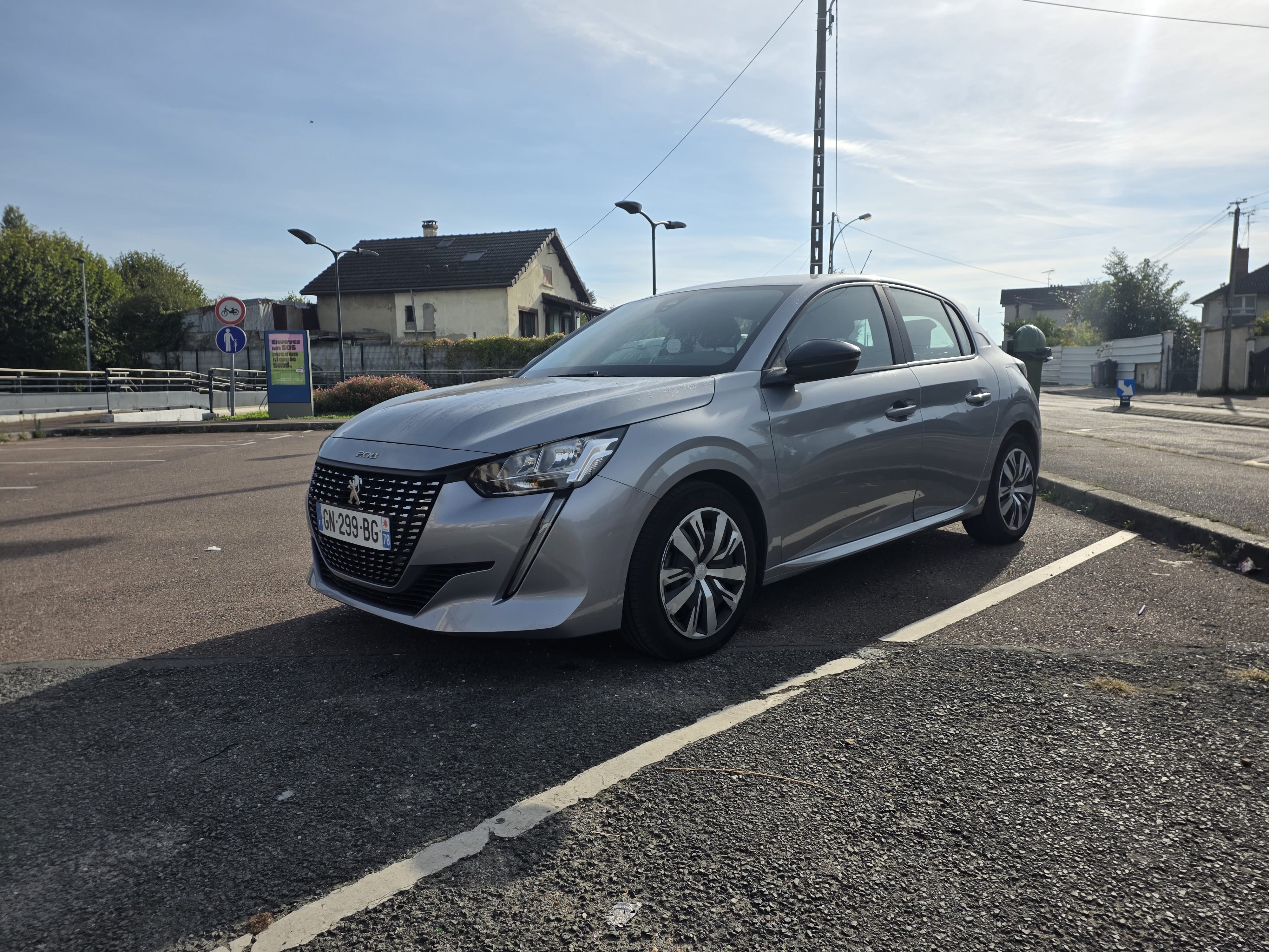 Peugeot 208 ACTIVE PACK PURETECH 75CH BVM, 2023, Essence 95