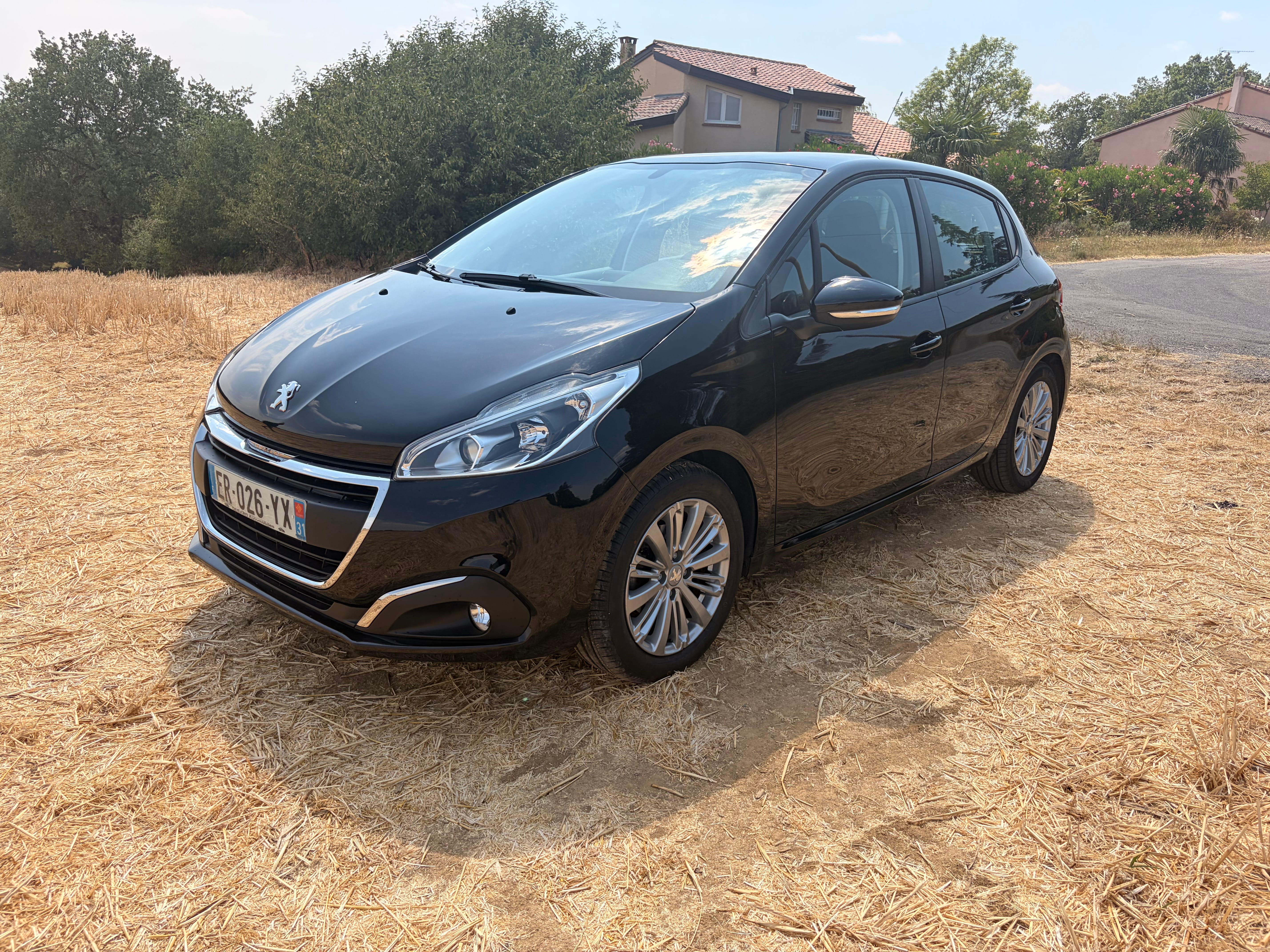 Peugeot 208, 2017, Essence 95