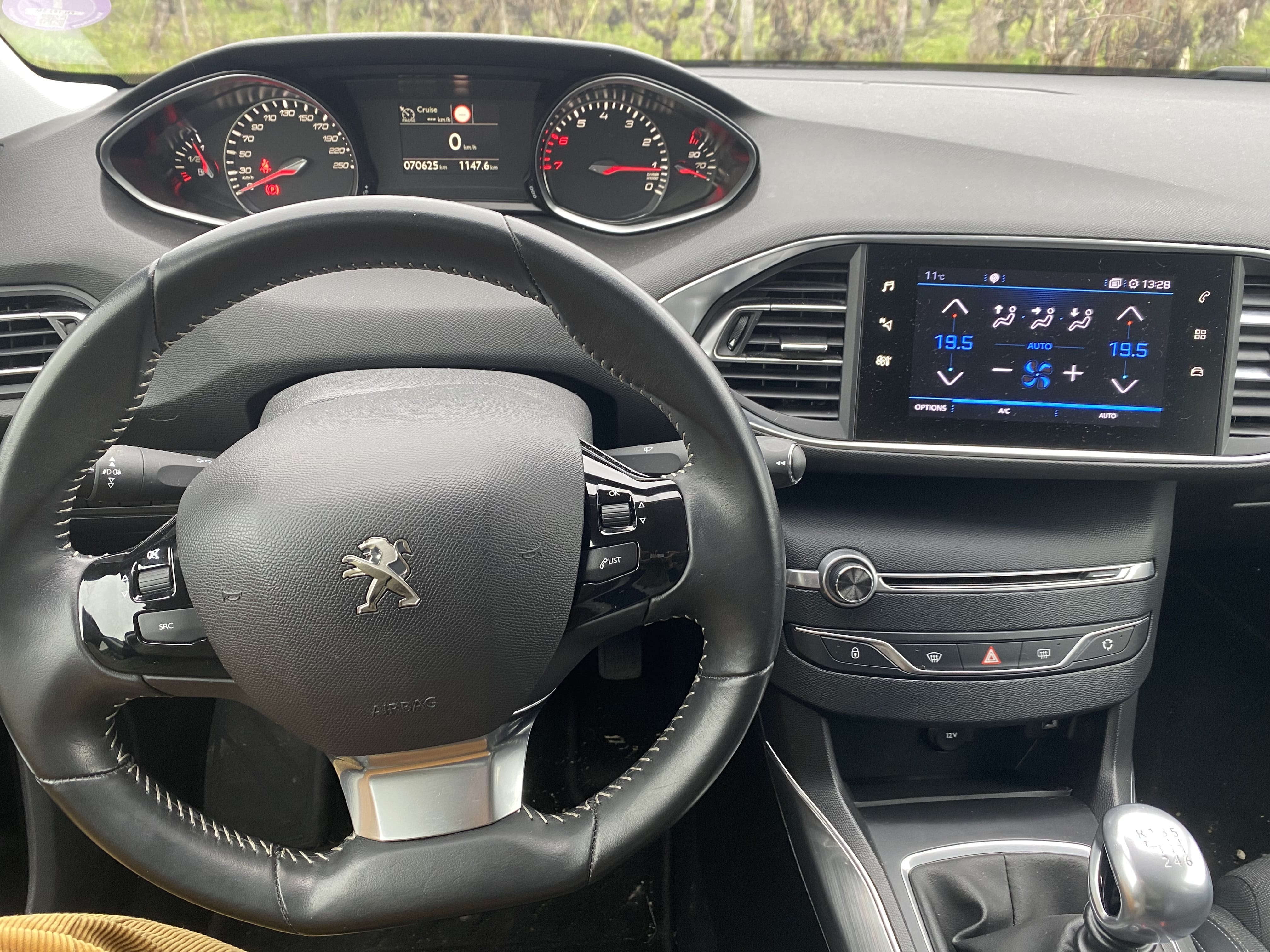 Peugeot 308 avec GPS