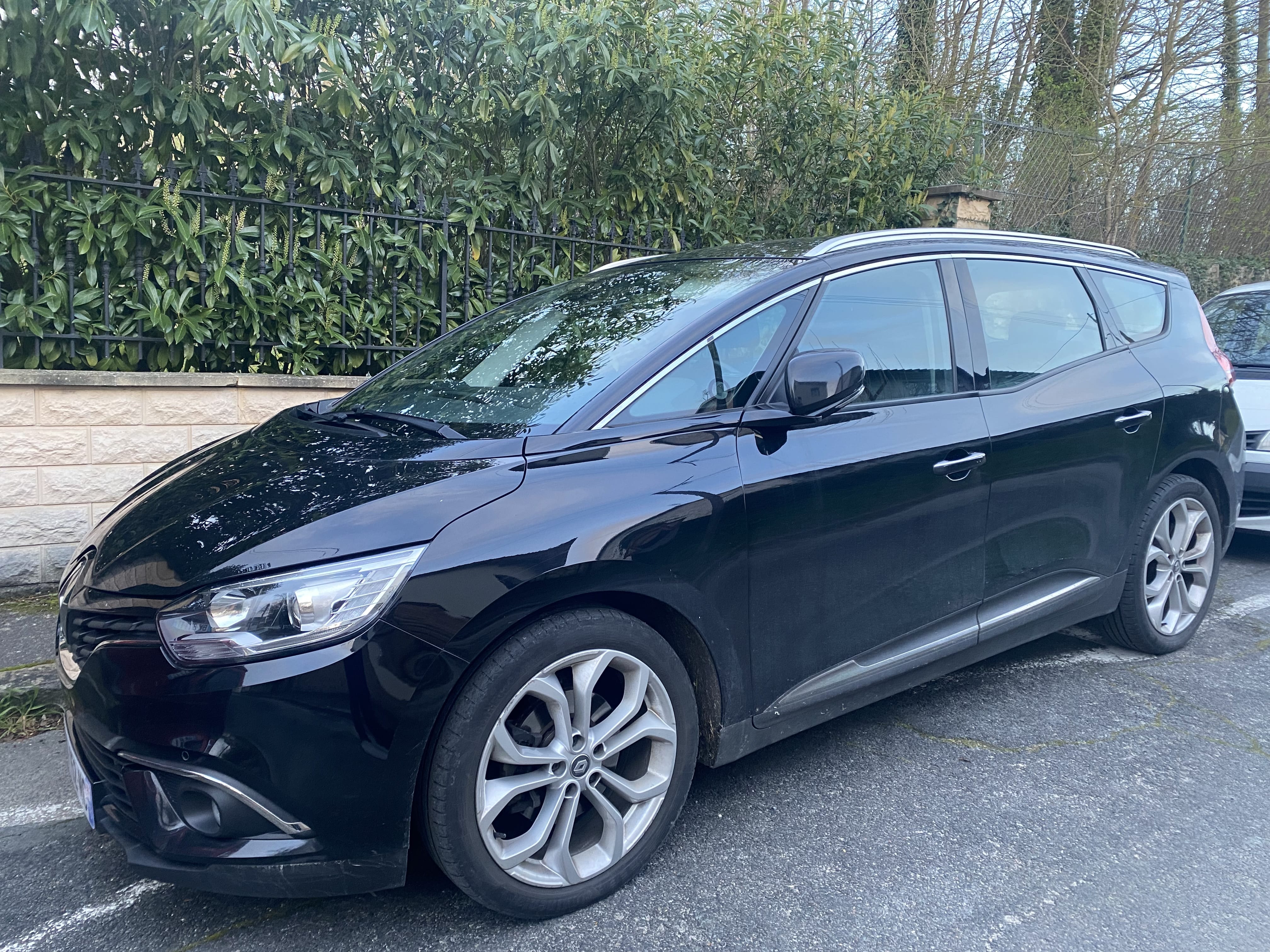 Renault Grand Scenic avec Régulateur de vitesse