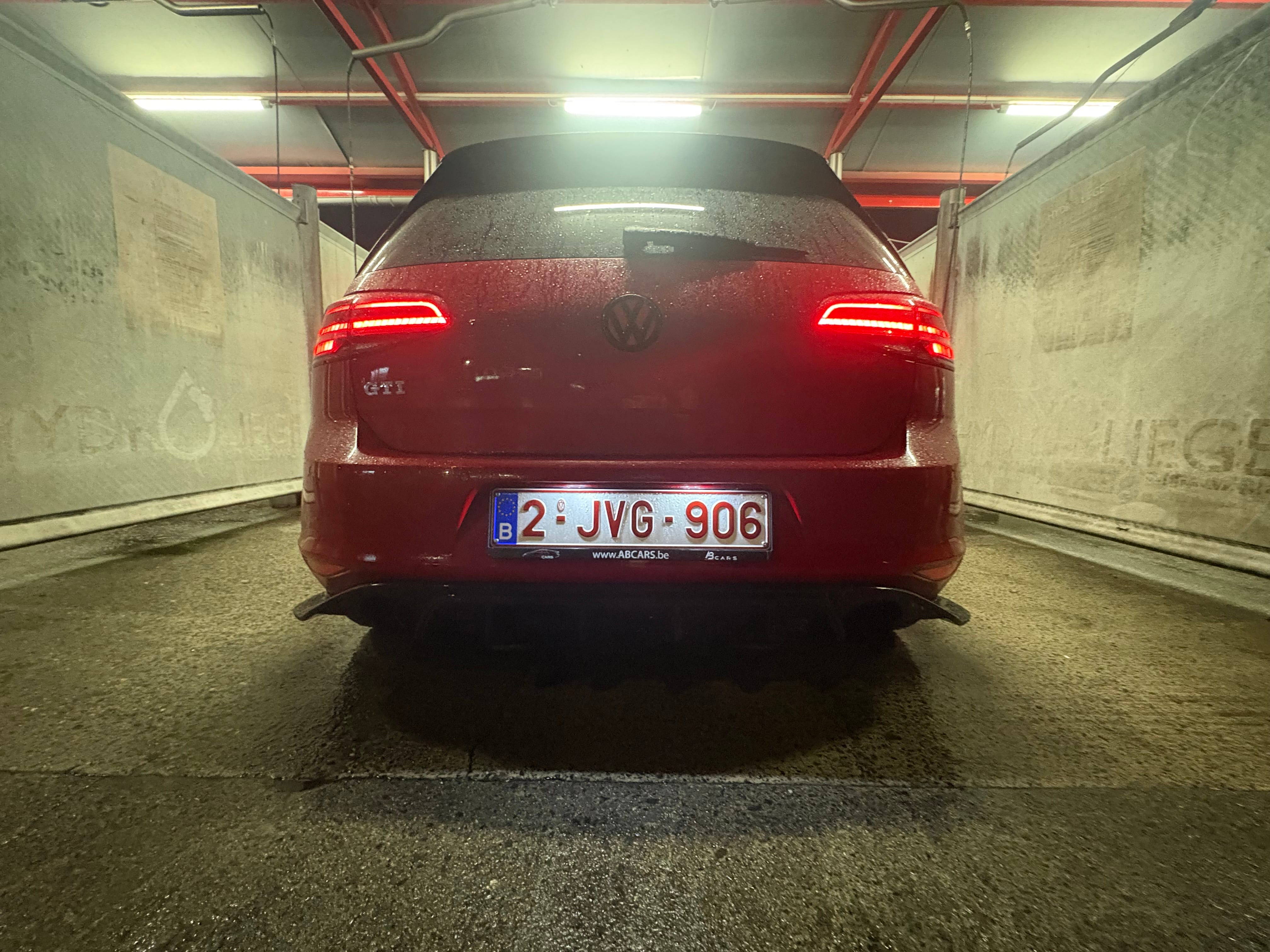 Volkswagen Golf GTI met GPS