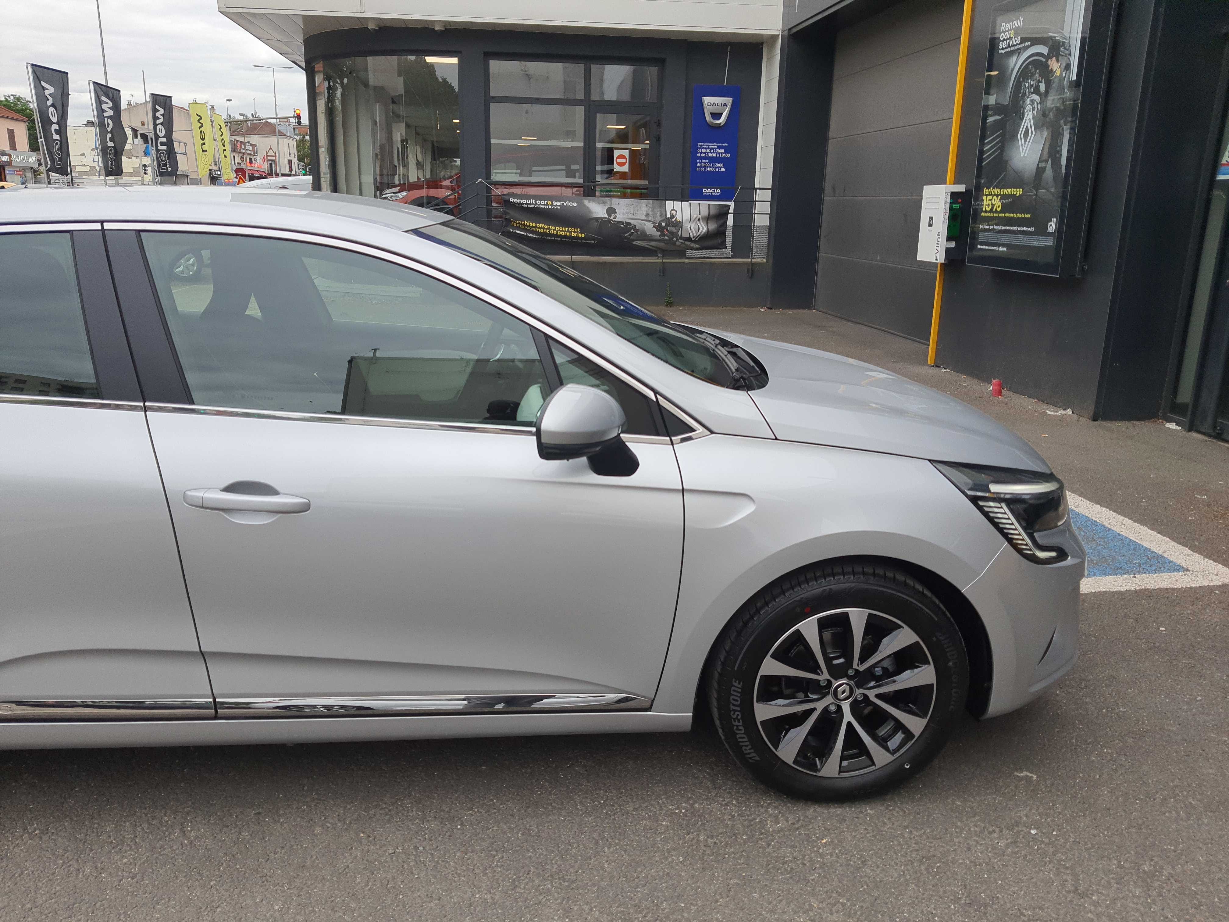 Renault Clio avec Climatisation