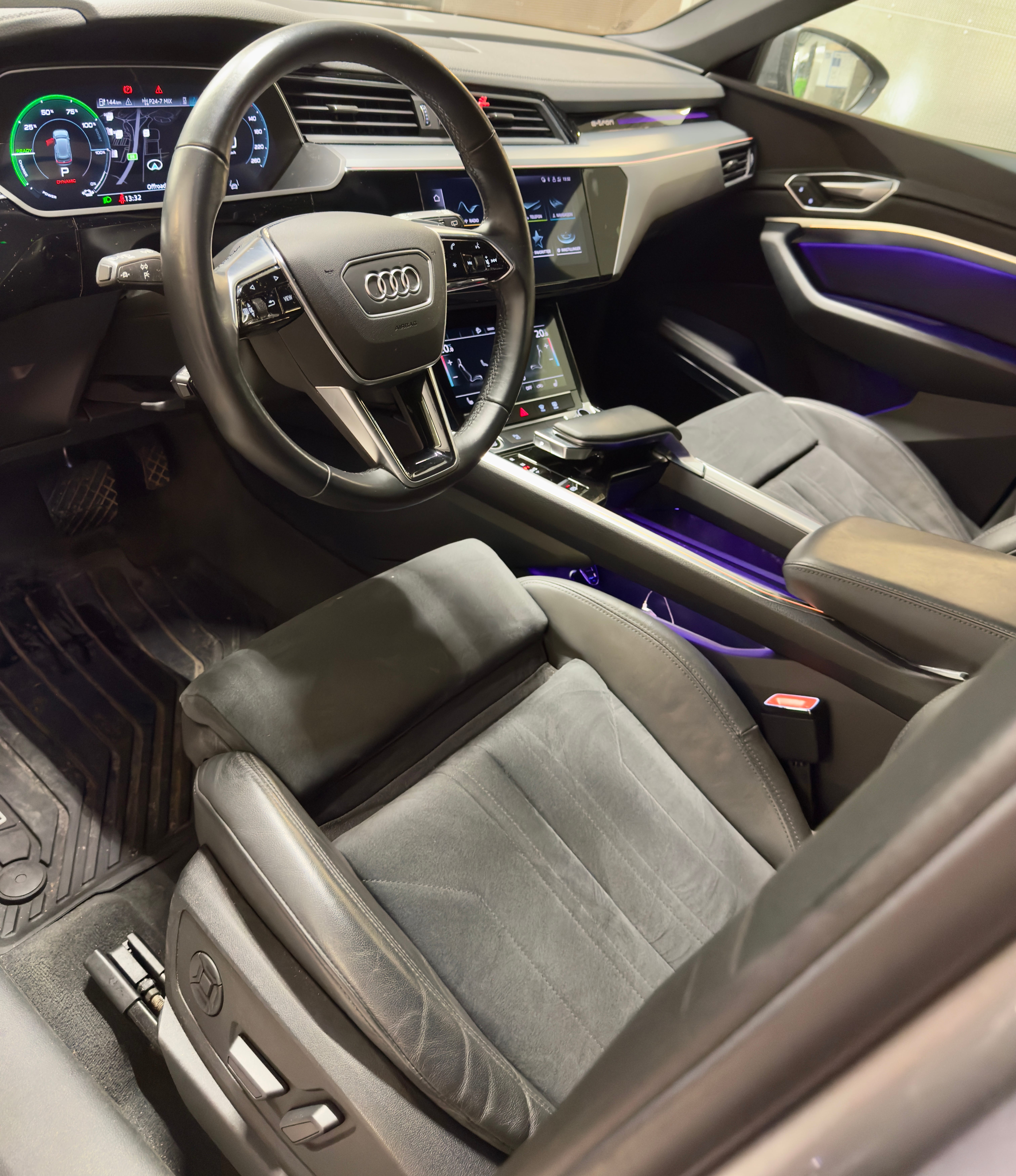 Audi e-tron med GPS