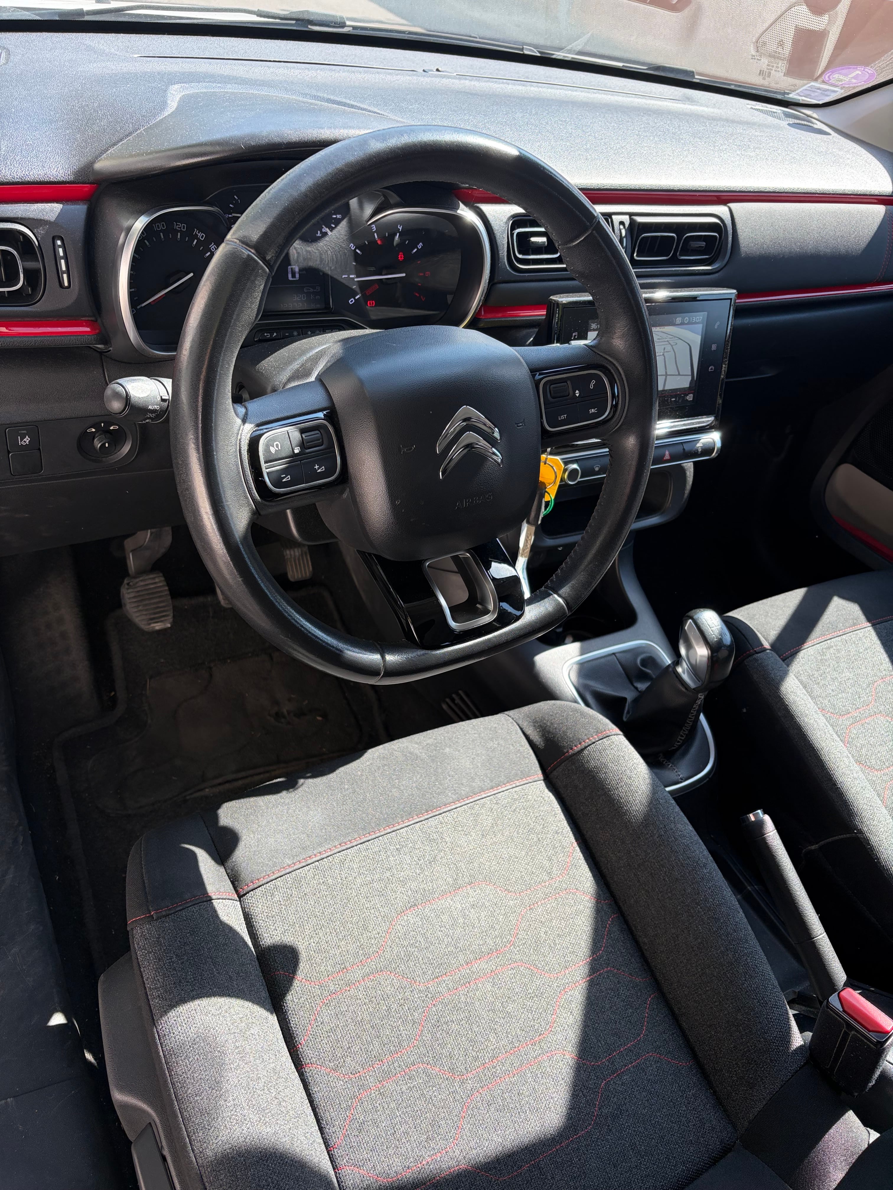 Citroen C3 with USB charging ports