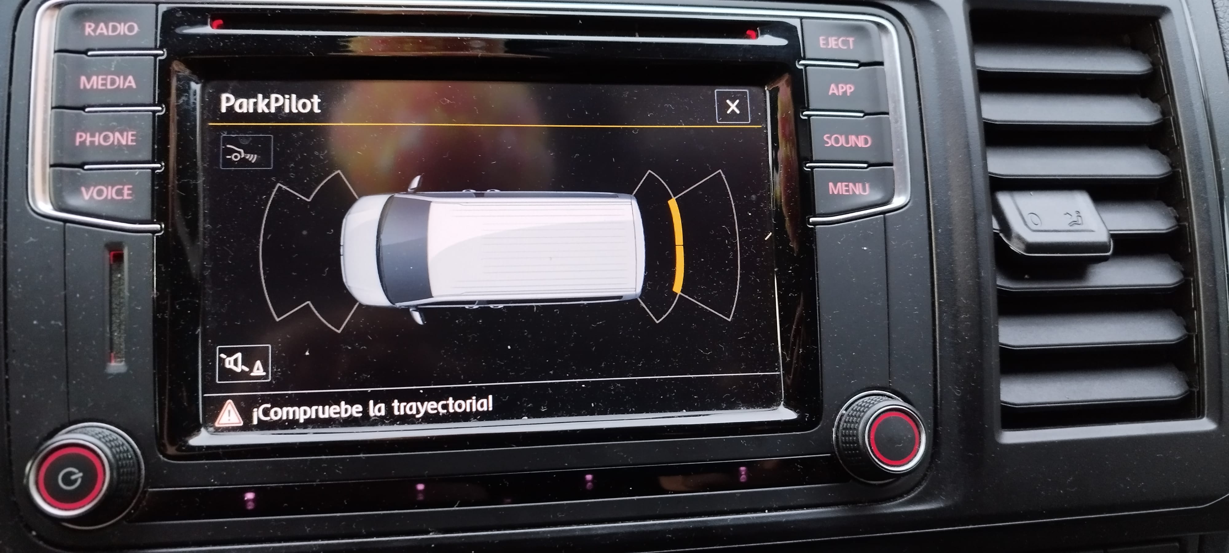 Volkswagen Caravelle con GPS