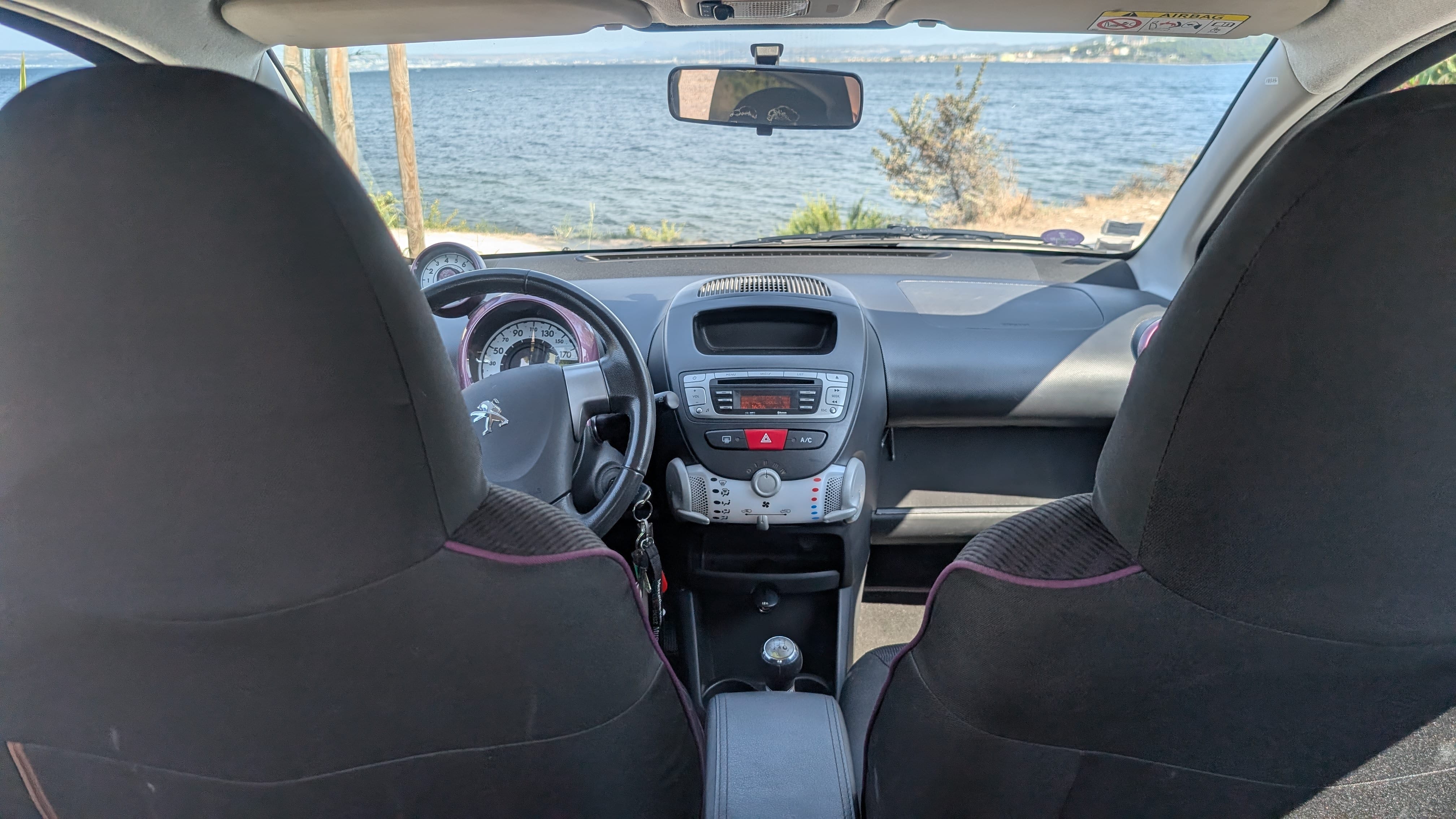 Peugeot 107 avec Audio Bluetooth