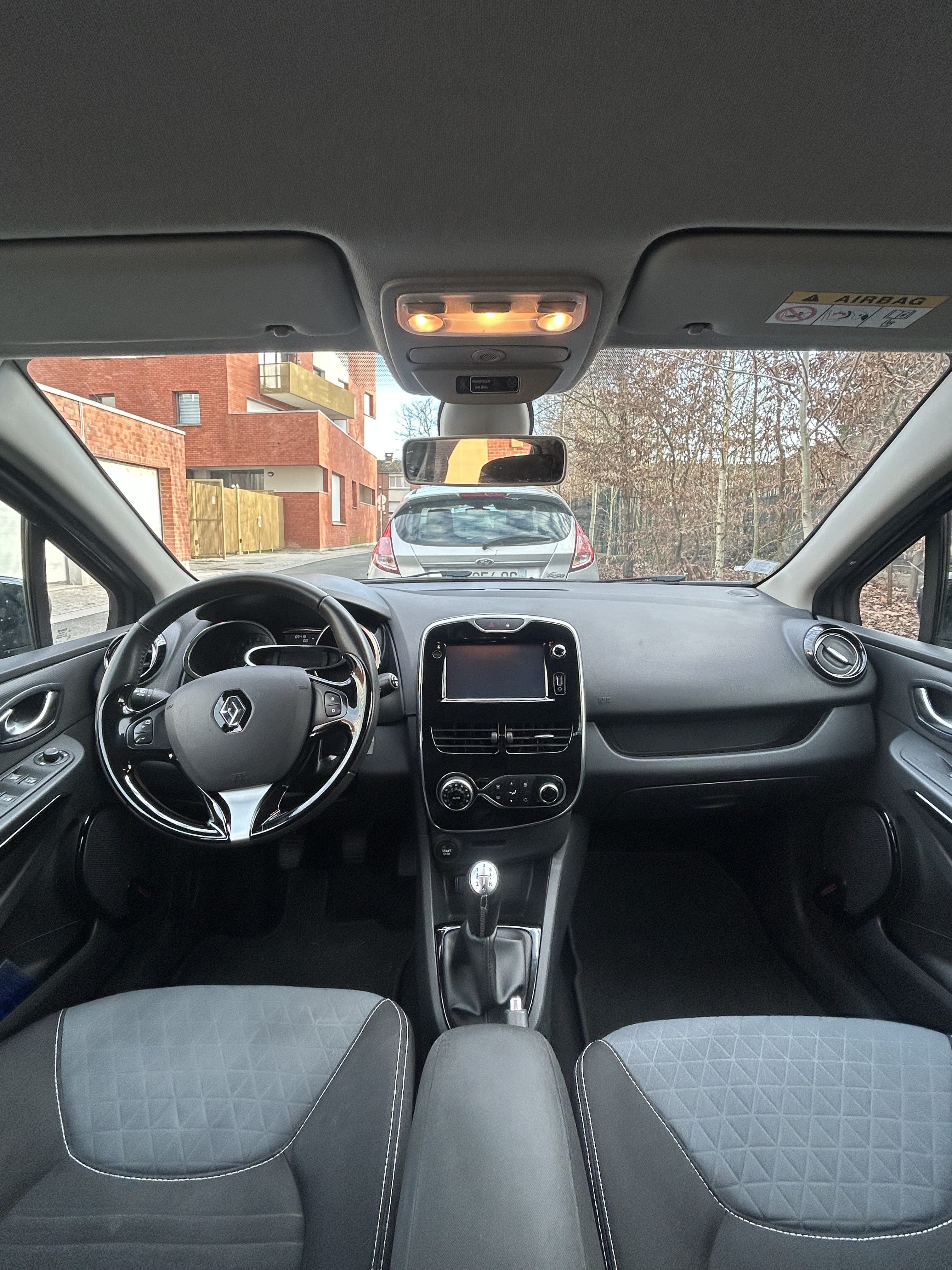 Renault Clio 0.9 Tce 90ch INTENS avec GPS