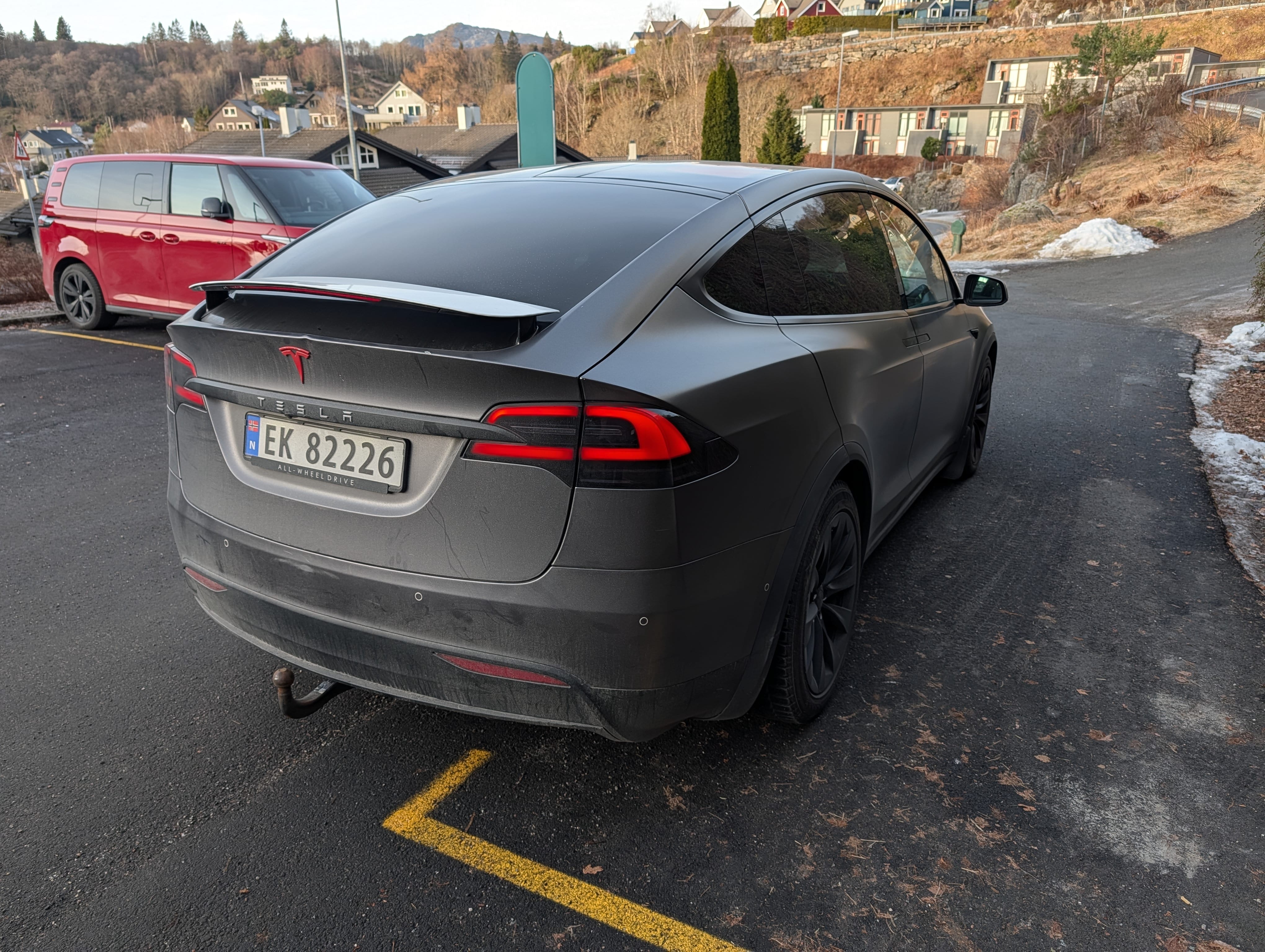 Tesla Model X 75D med Aircondition