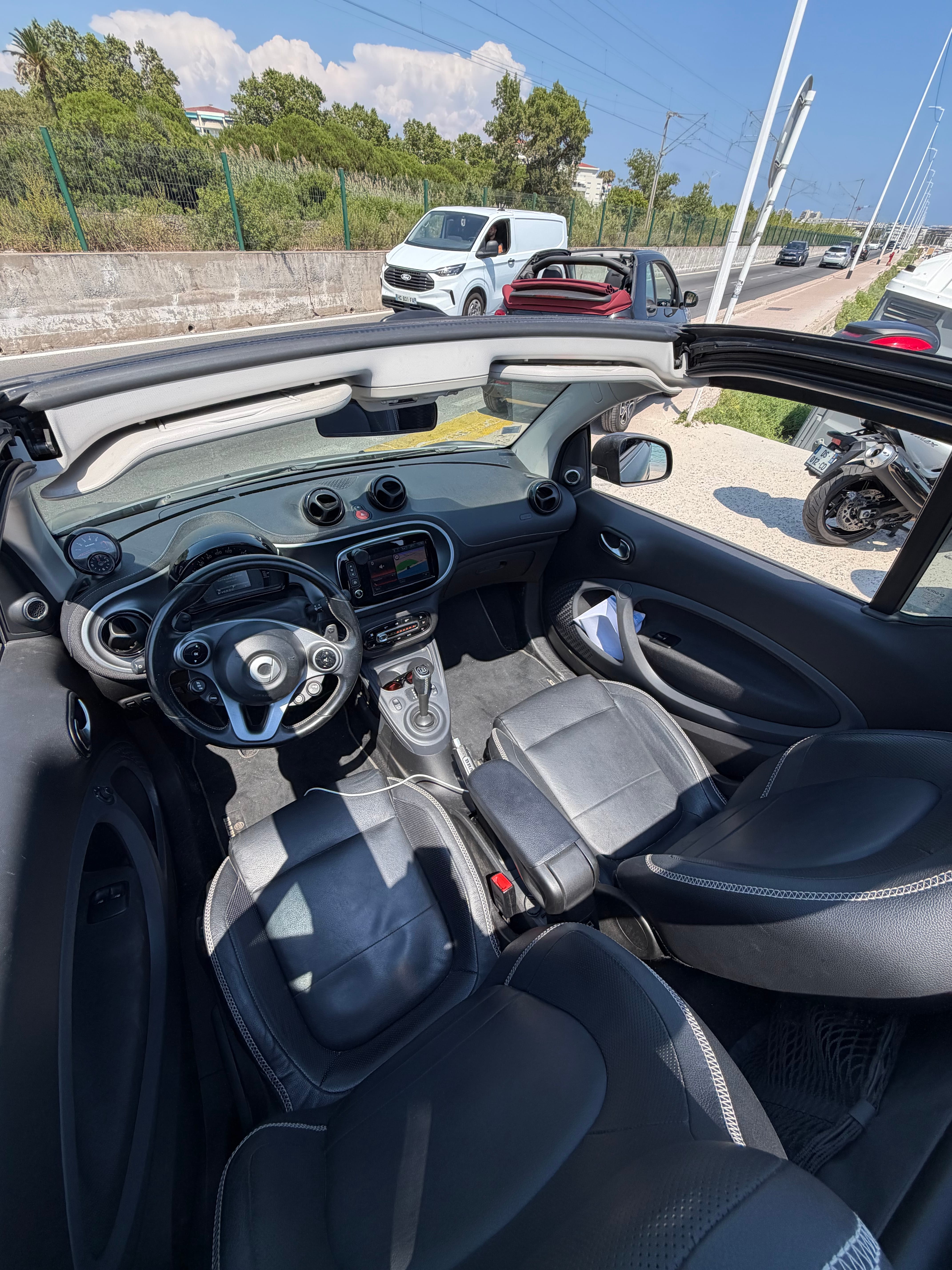 Smart Fortwo Cabriolet avec GPS