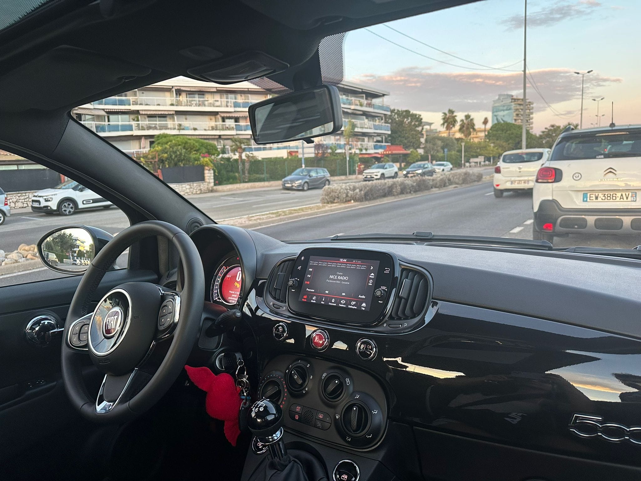 Fiat 500 Hybride avec Entrée audio / iPod