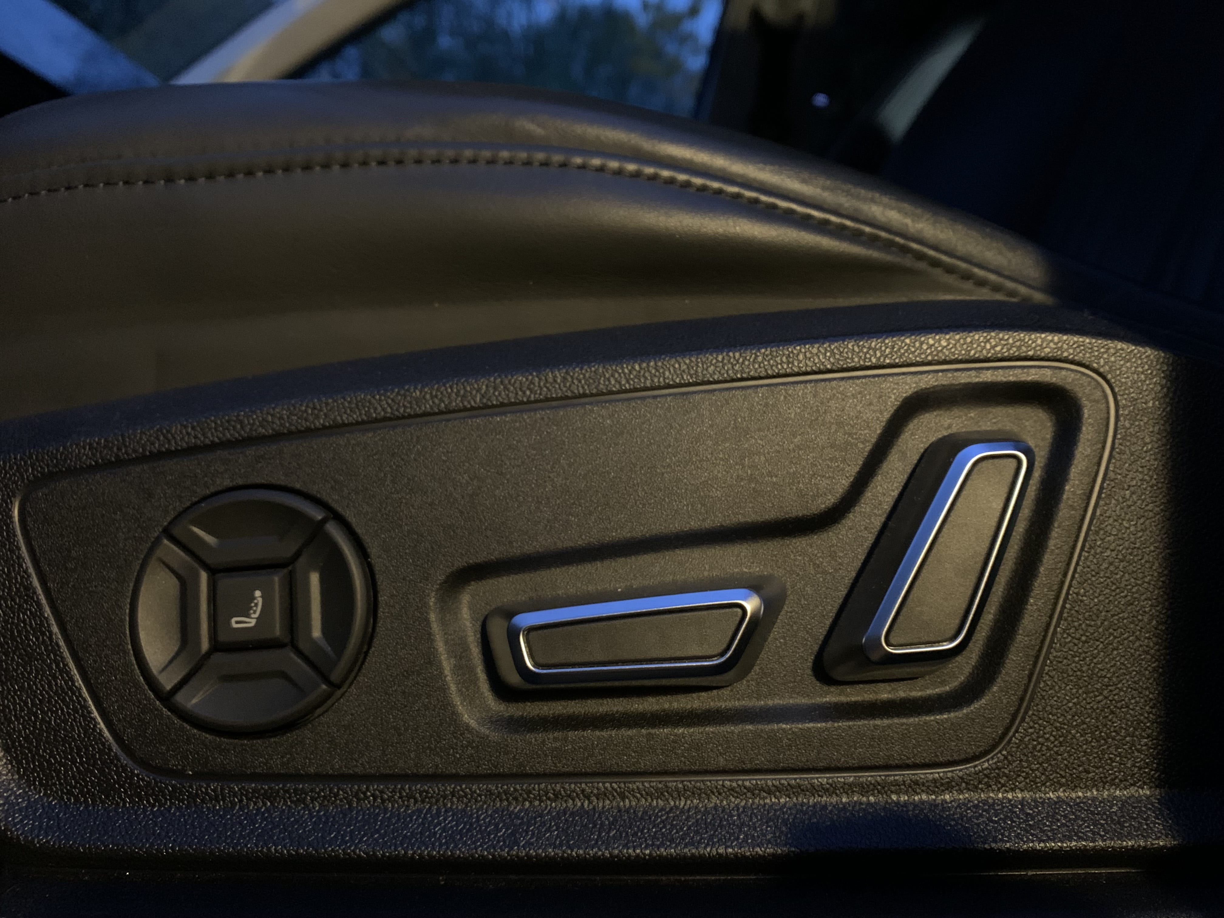 Audi e-tron with Cruise control