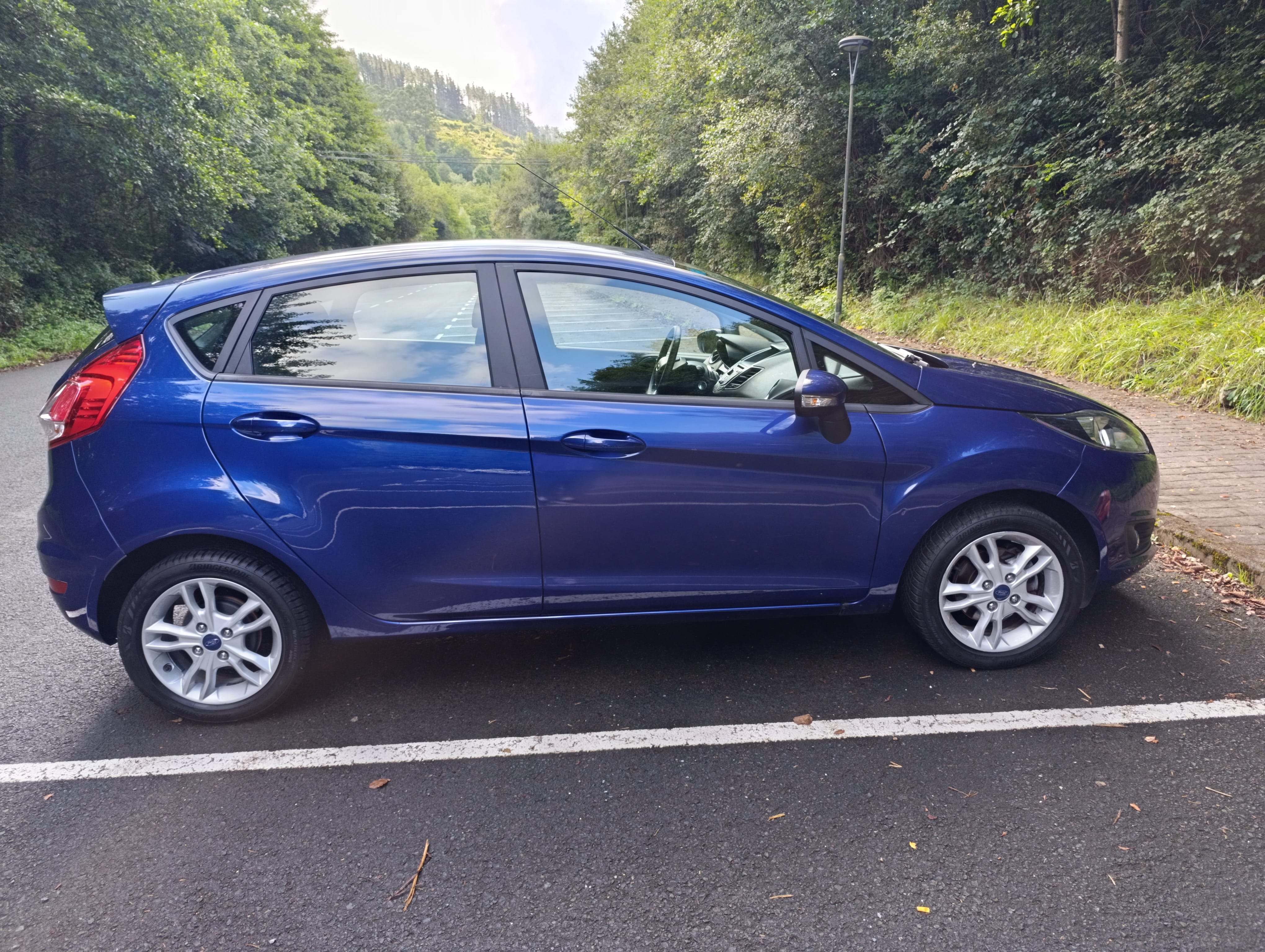 Ford Fiesta Titanium con Aire acondicionado