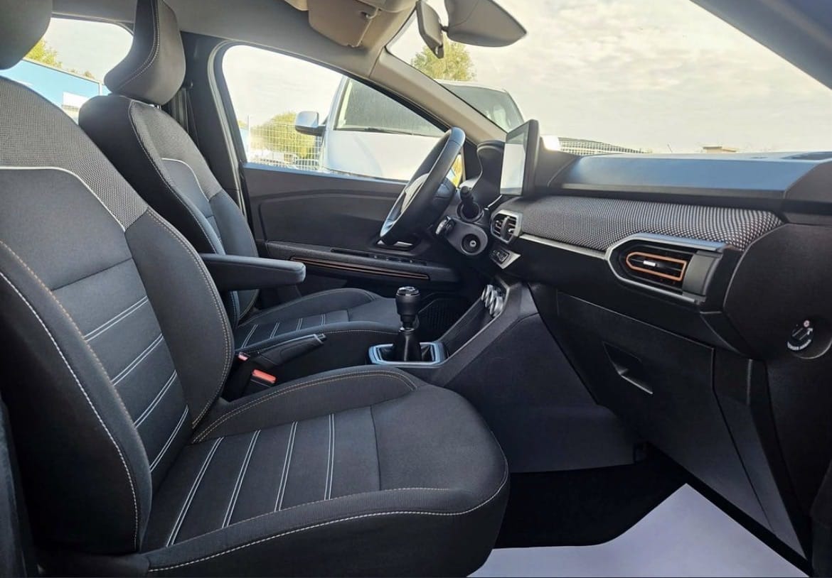 Dacia Sandero Stepway 90ch avec GPS