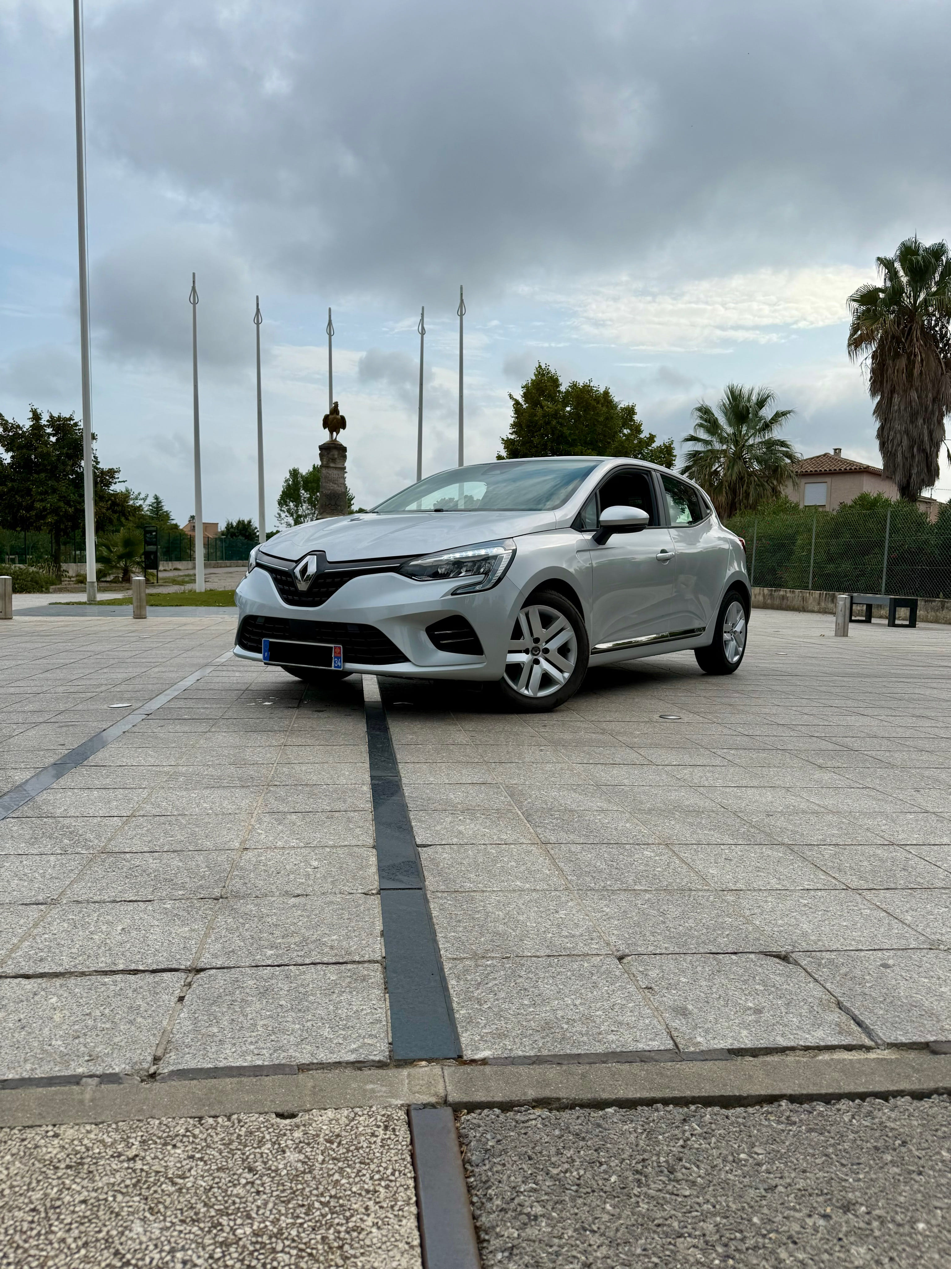 Renault Clio 1.0 tce, 2020, Essence 98