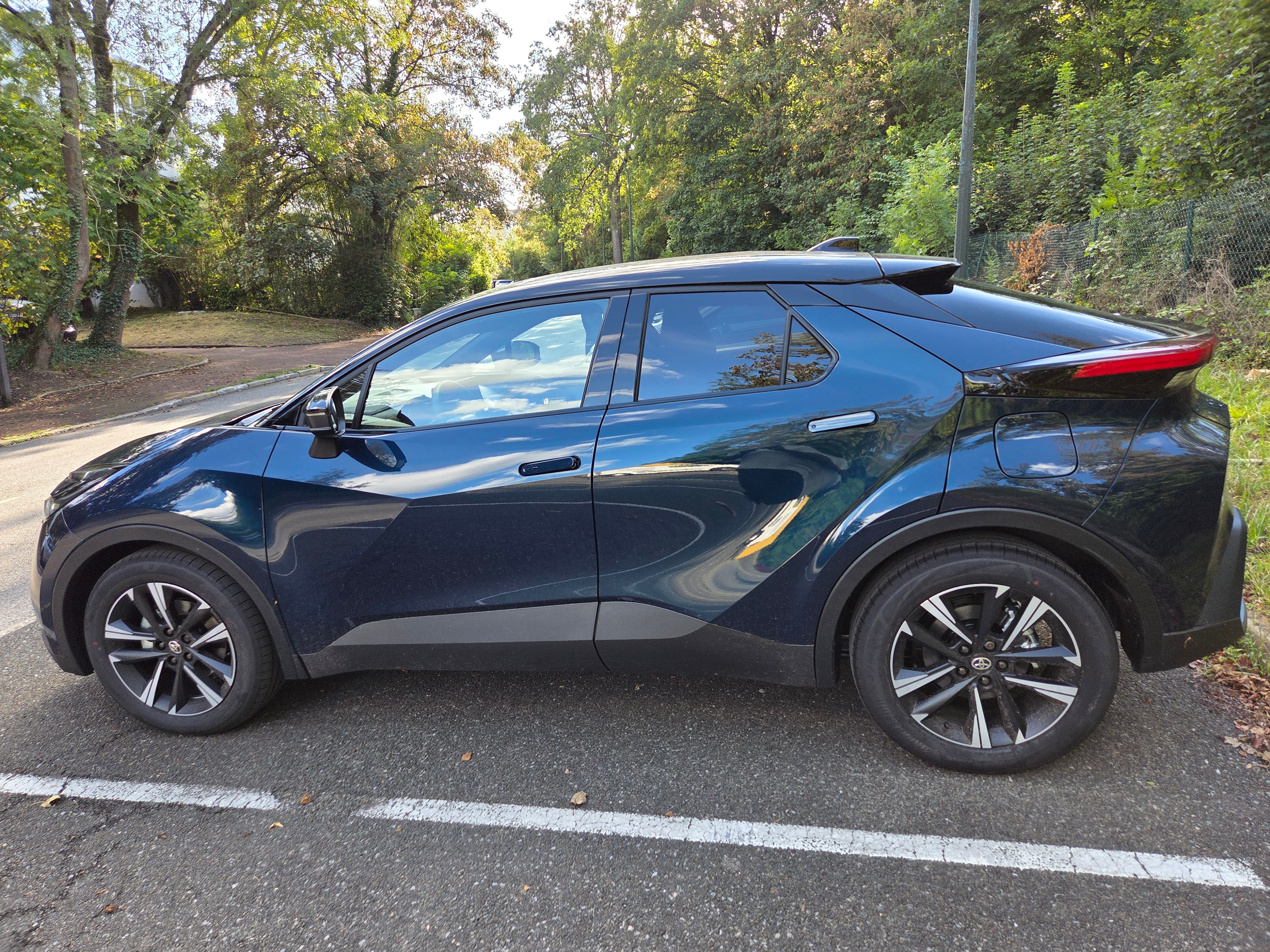 Toyota C-HR Hybrid avec Caméra de recul