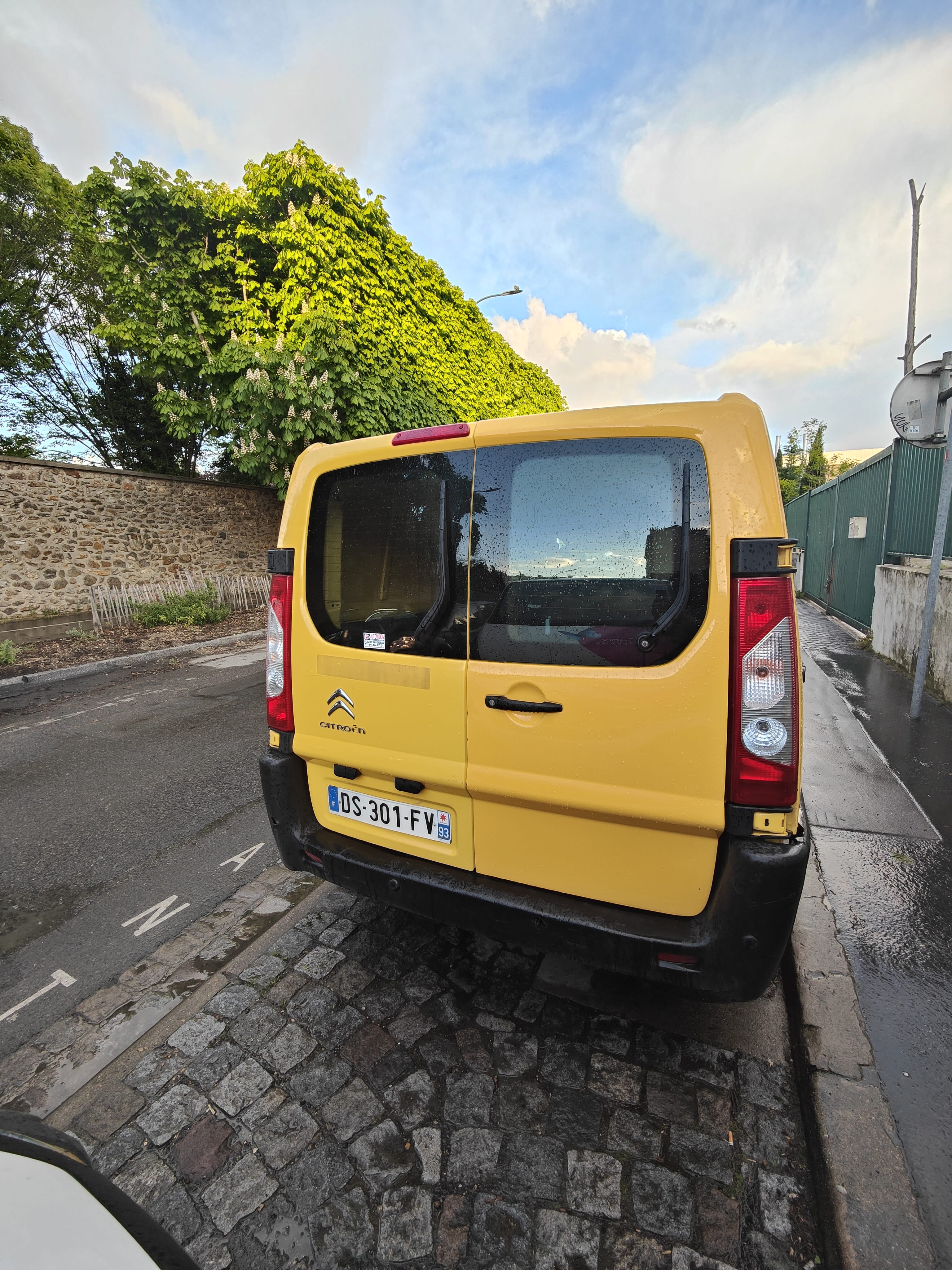 Citroen Jumpy 1.6 HDI 90 CH avec Entrée audio / iPod