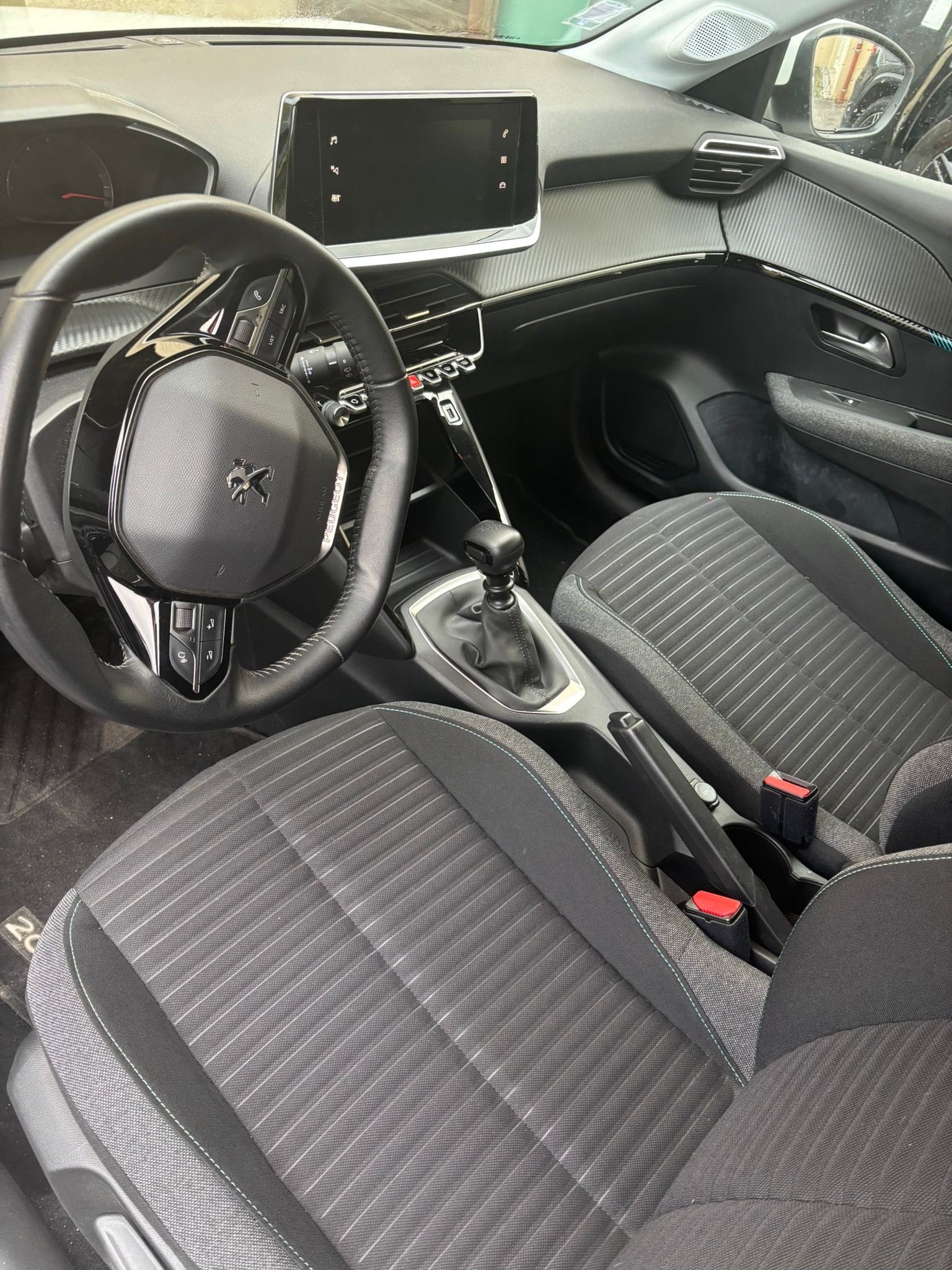 Peugeot 208 avec Régulateur de vitesse