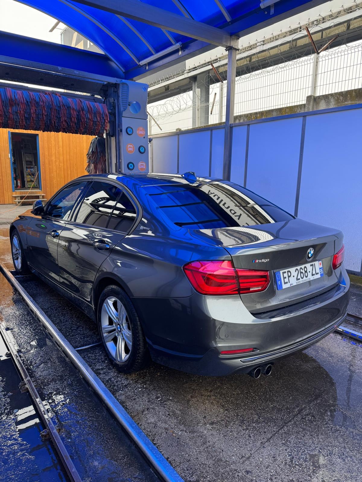BMW Série 3 avec Régulateur de vitesse