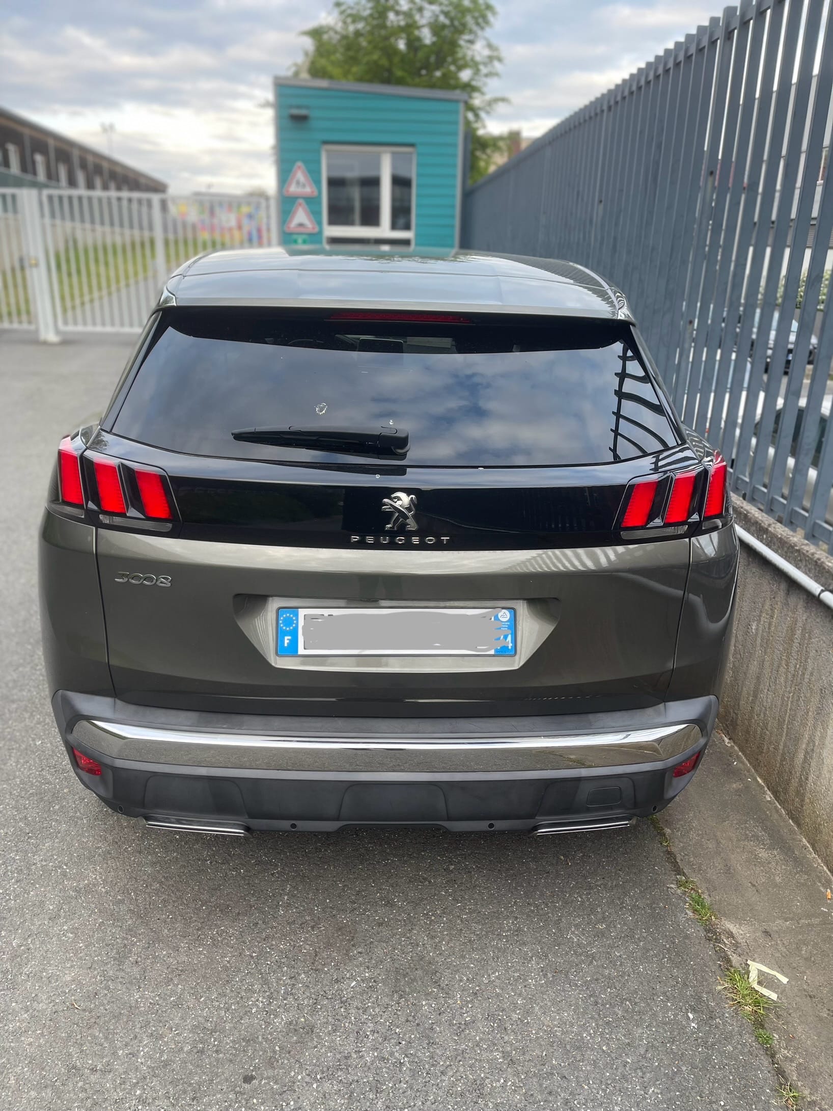 Peugeot 3008 avec Siège bébé