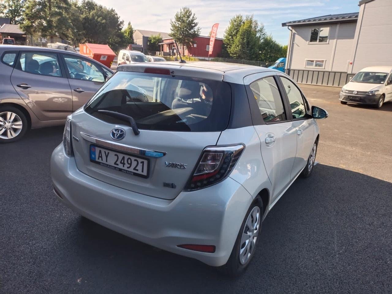 Toyota Yaris Hybrid med Ryggekamera