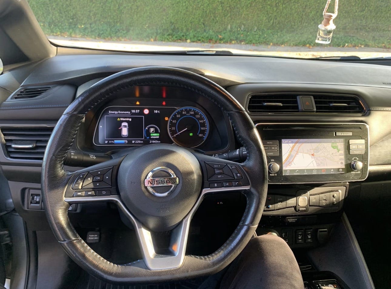 Nissan Leaf med GPS