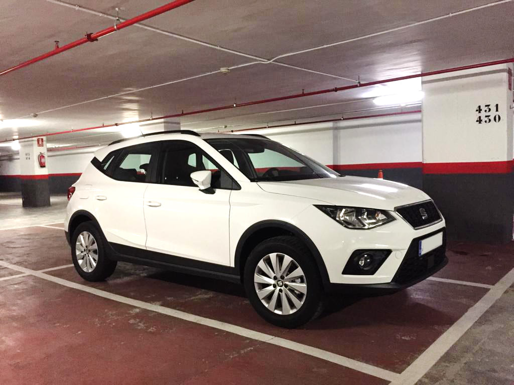 Seat Arona (Entrega coche a Domicilio) con Control de velocidad
