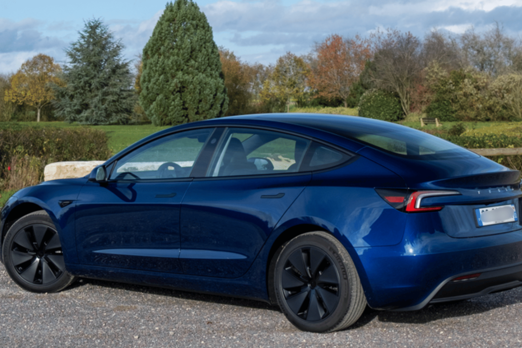 Tesla Model 3 2025 with Air conditioning