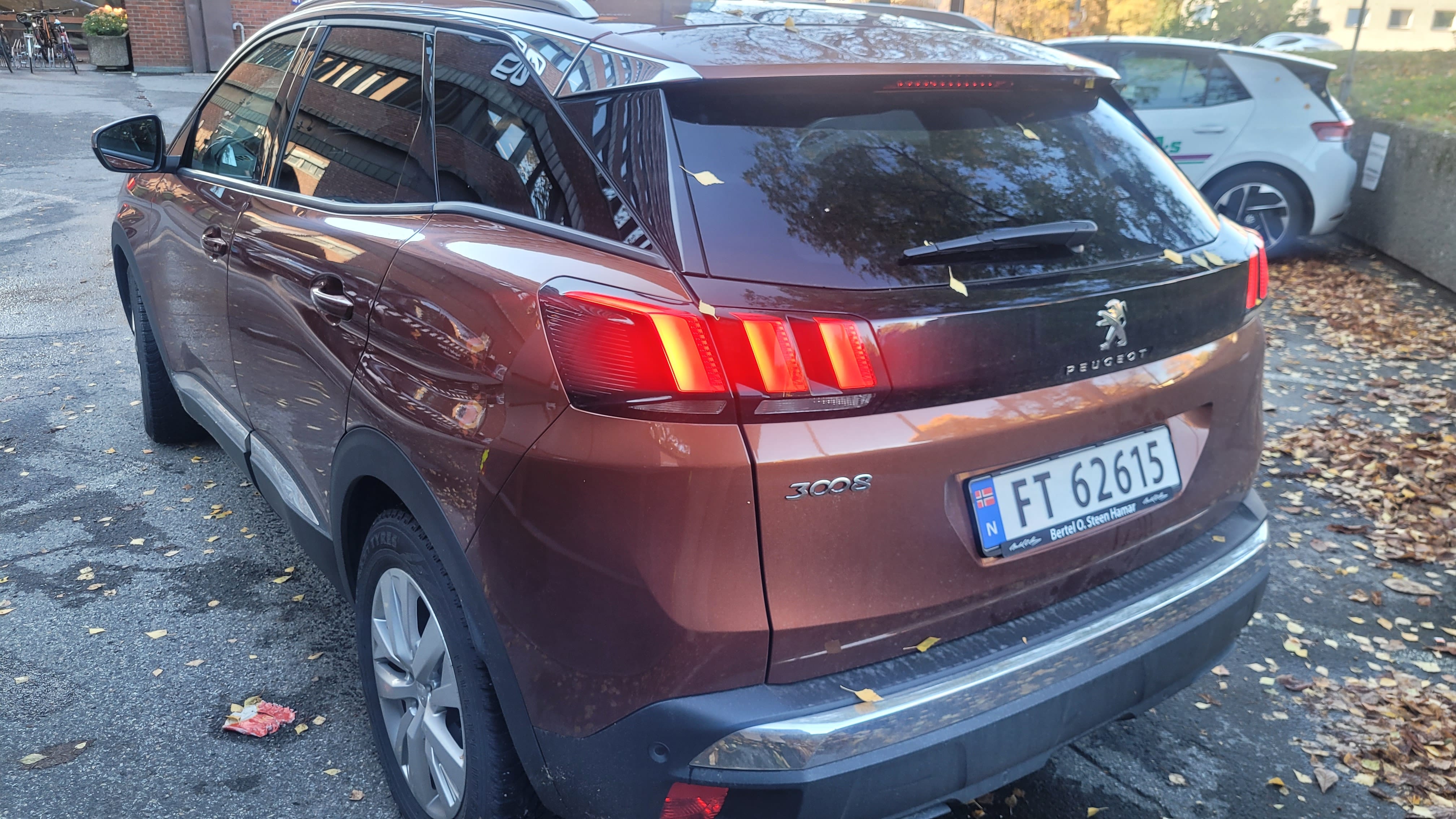 Peugeot 3008 1.2 L, 131 hk with GPS