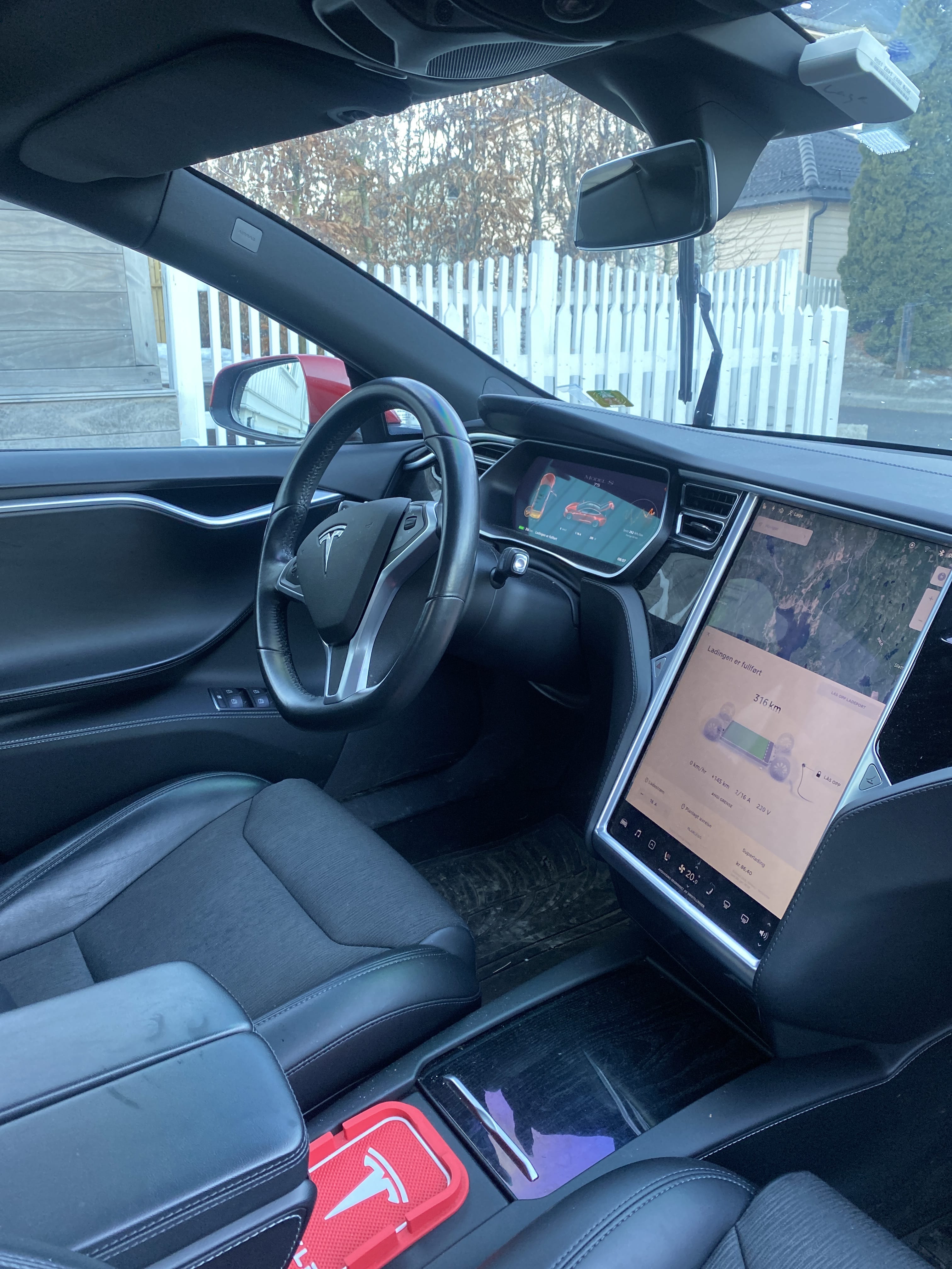 Tesla Model S with Cruise control