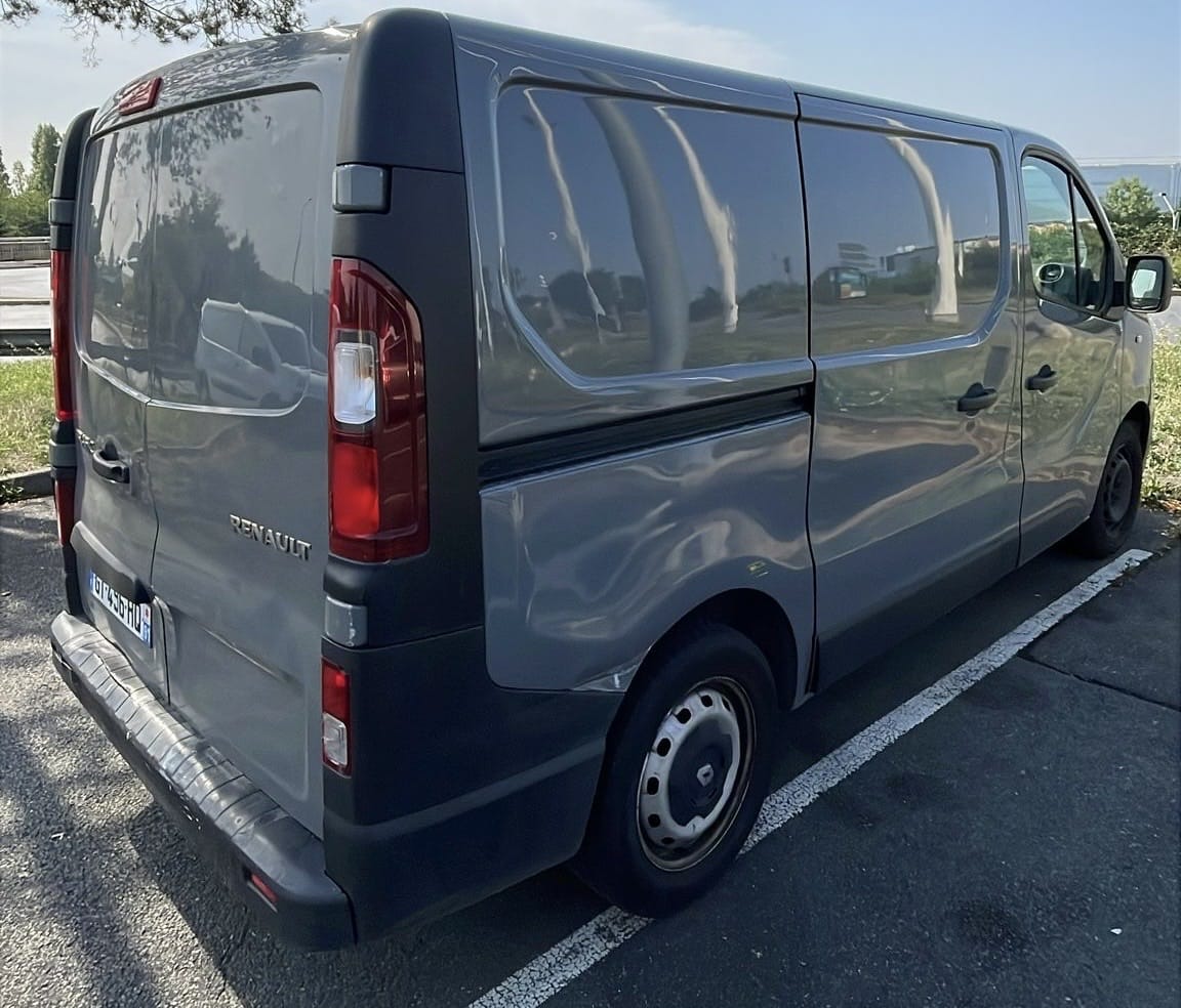 Renault Trafic avec Entrée audio / iPod