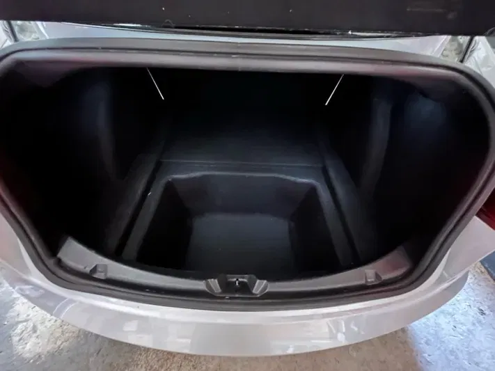 Tesla Model 3 Grande autonomie