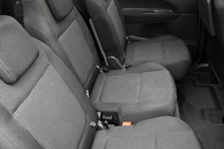 Peugeot 5008 con Neumáticos de invierno