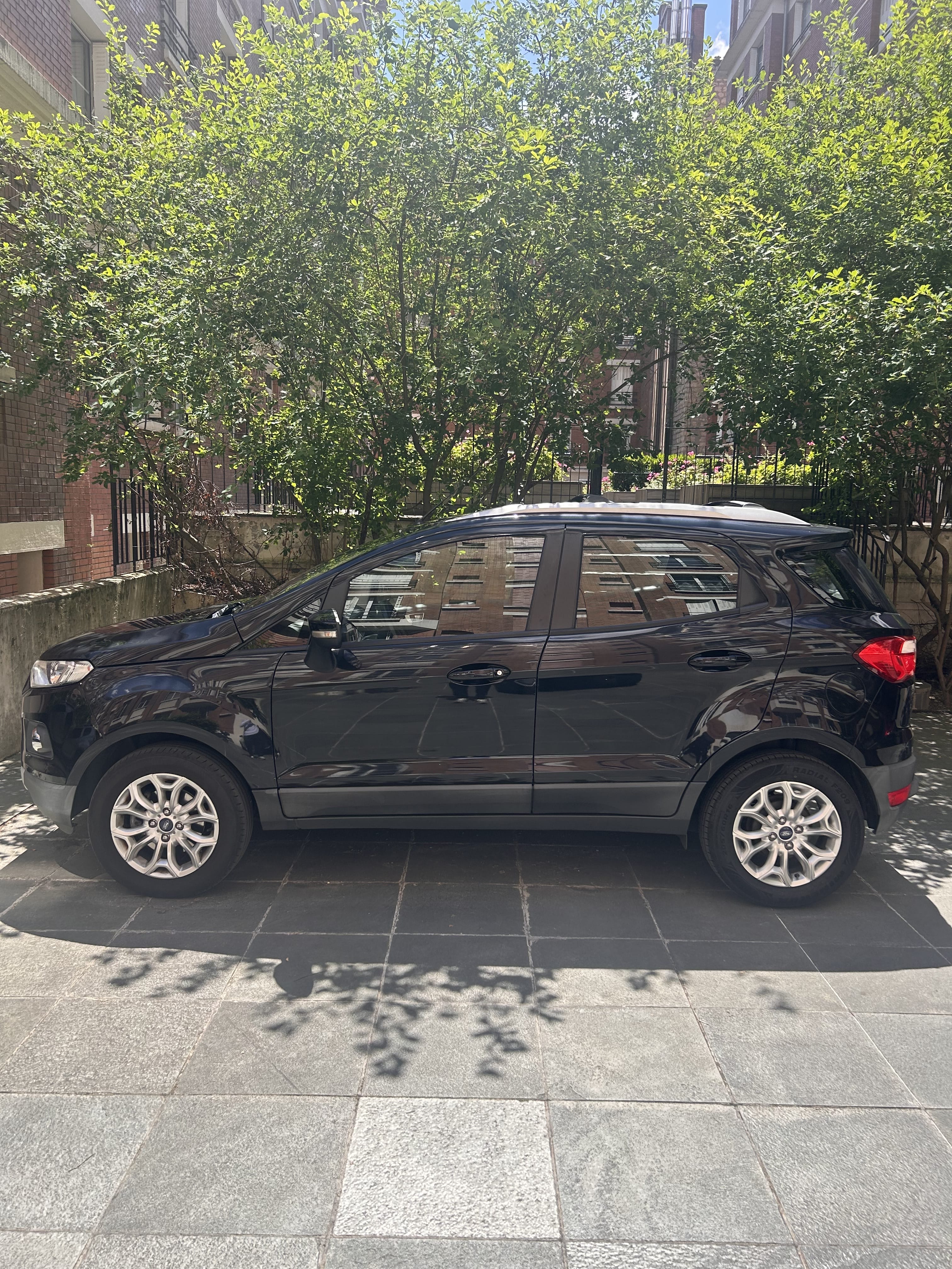 Ford EcoSport Business avec Climatisation