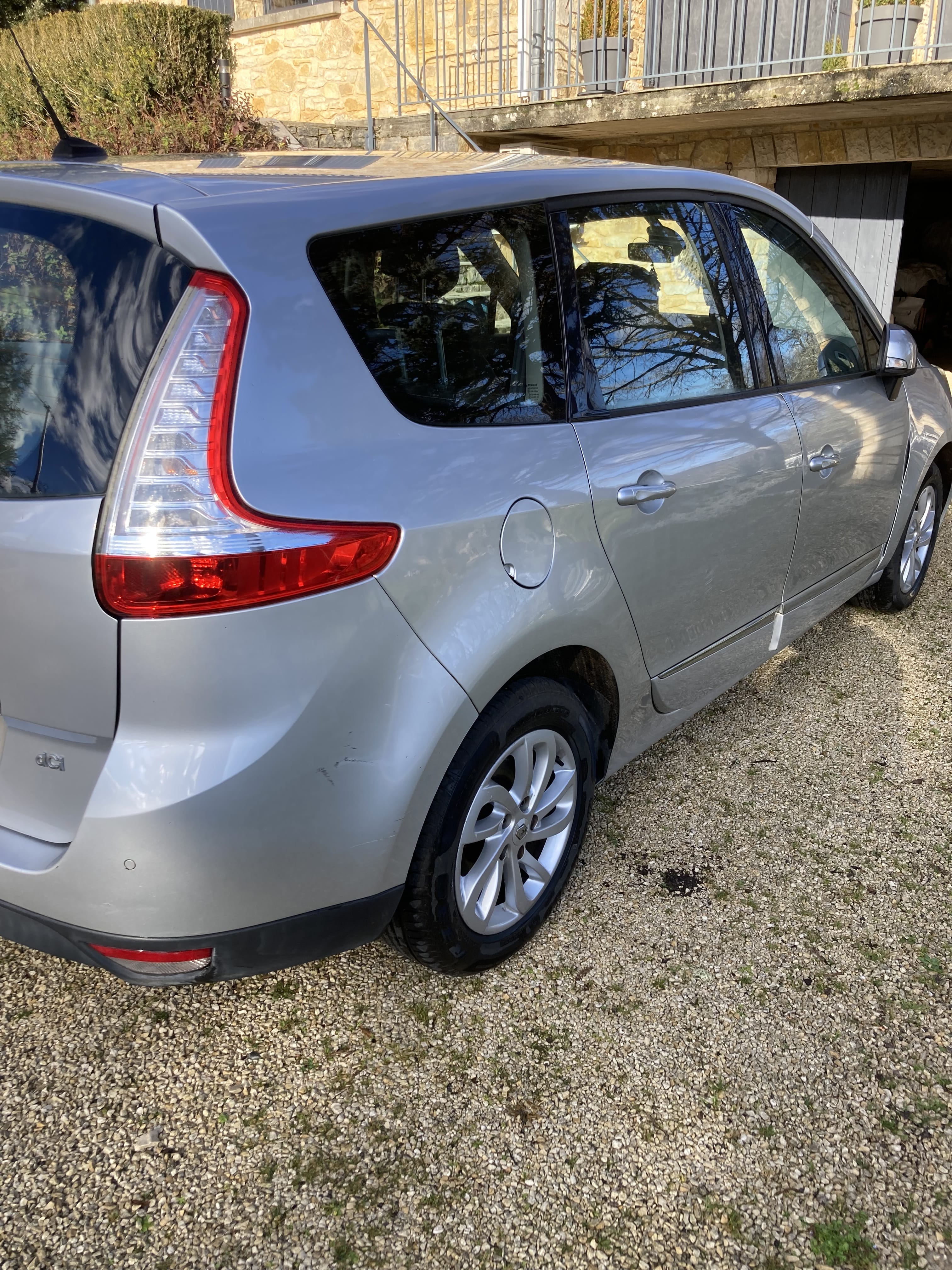 Renault Grand Scenic Dci 7 places avec Régulateur de vitesse