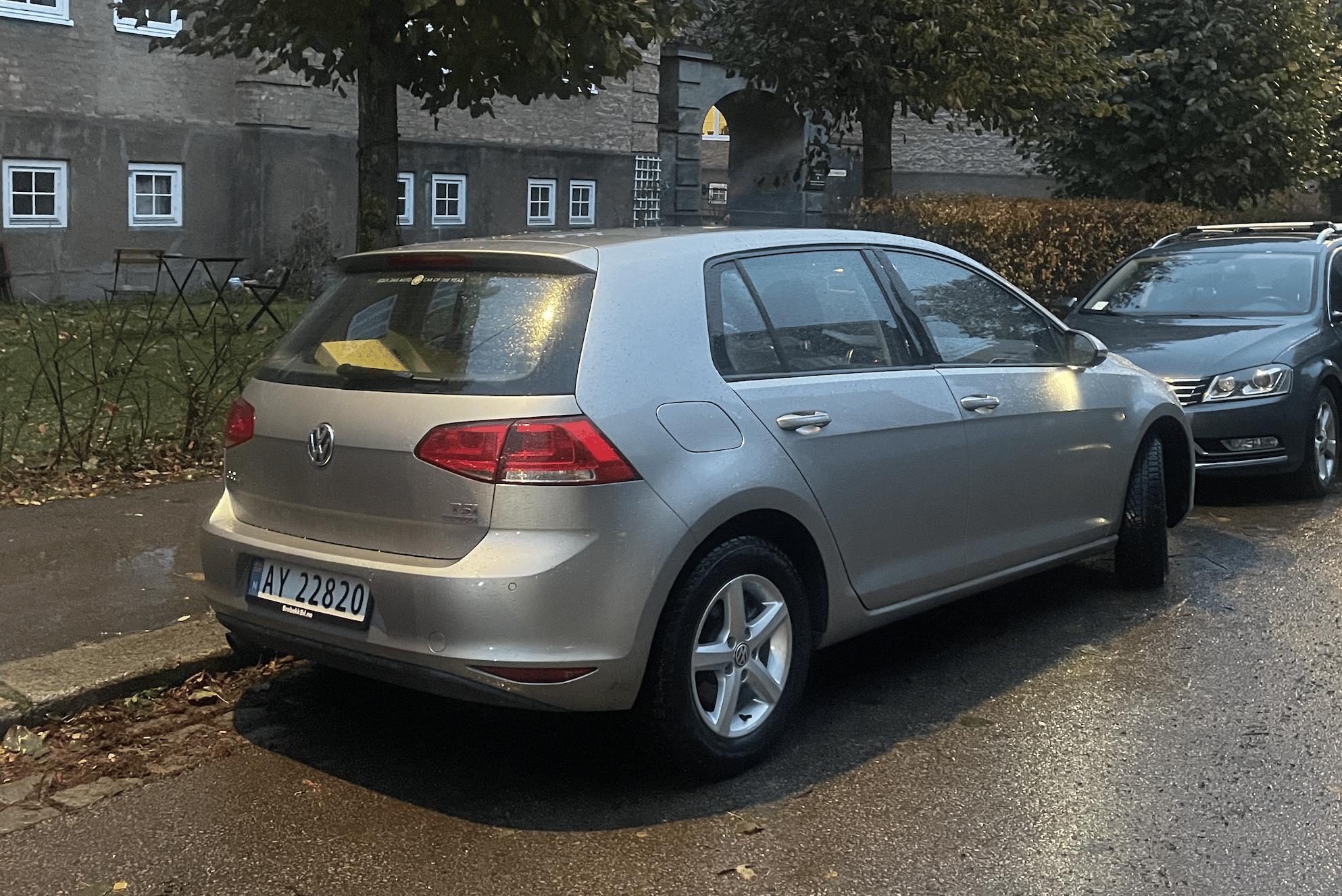 Volkswagen Golf with Bluetooth audio